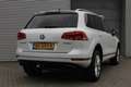 Volkswagen Touareg 3.0 TSI Hybrid Highline EXCLUSIVE I AUT. I NAVI I Wit - thumbnail 4