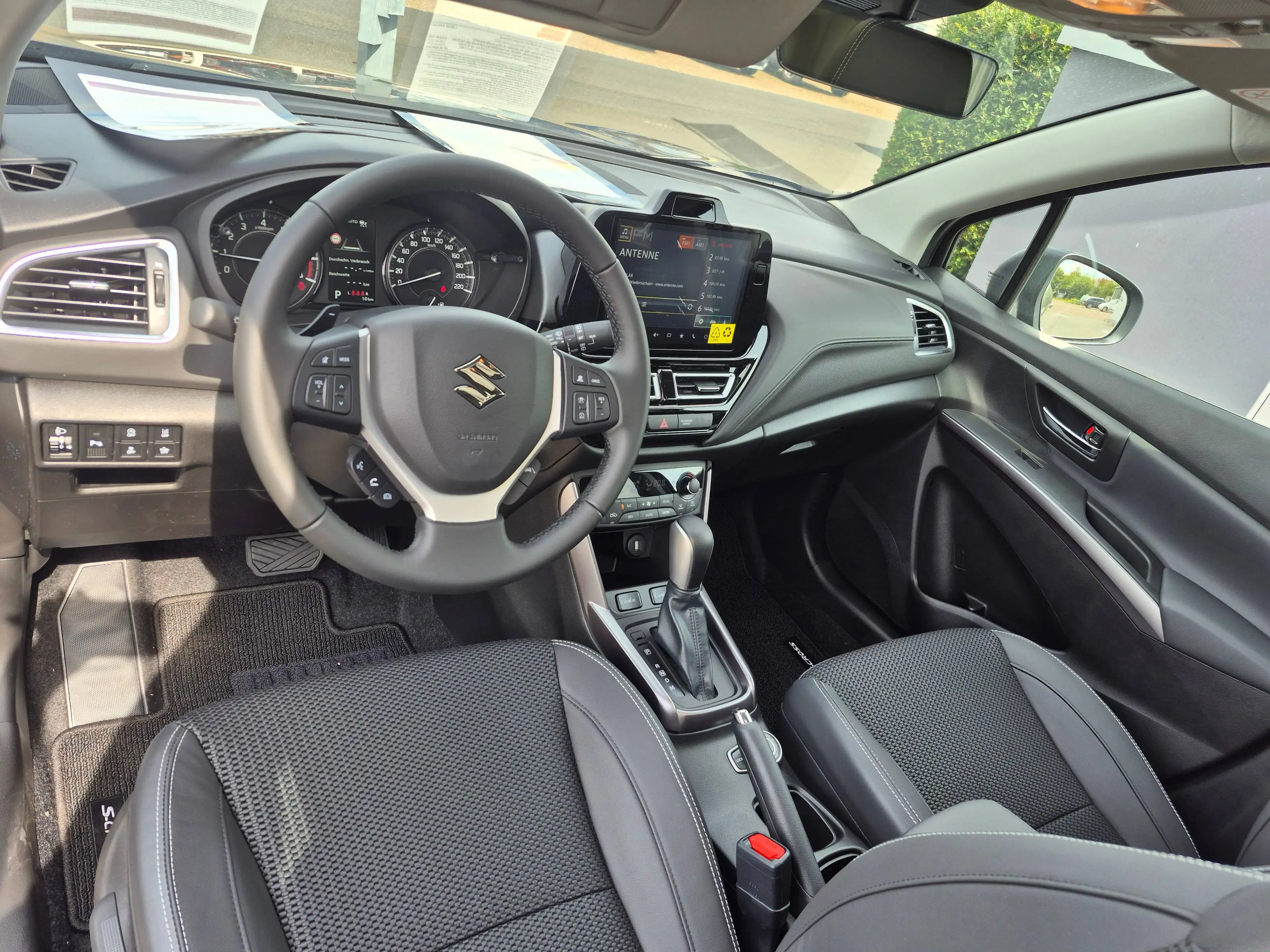 Suzuki S-Cross S-Cross 1.4 Boosterjet Hybrid ALLGRIP AT Comfort+ — photo 13