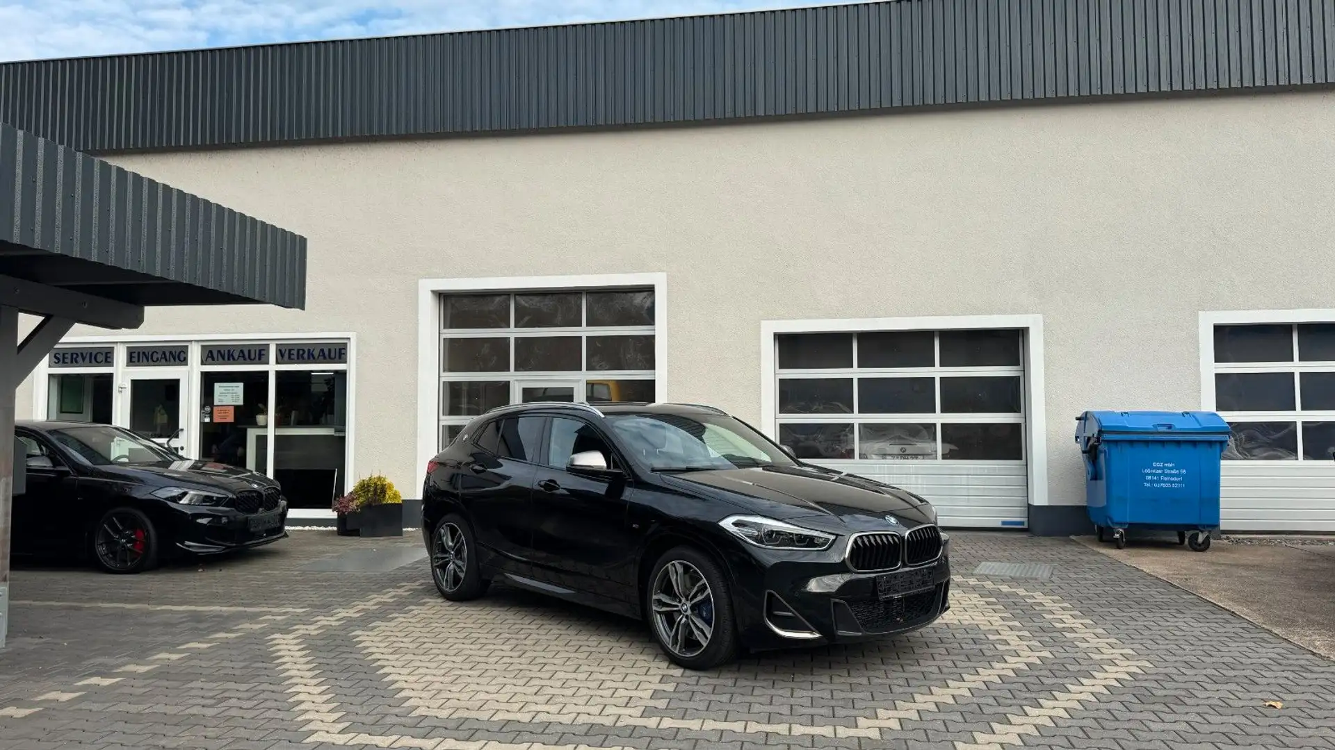BMW X2 xDrive M35 i LED NaviProf Autom HeadUp Kamera Schwarz - 1
