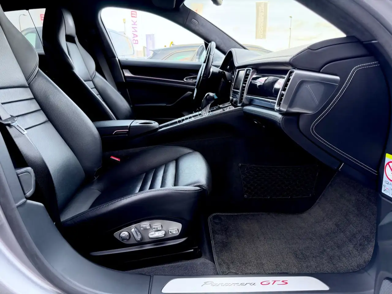 Porsche Panamera — photo 12 sur 25