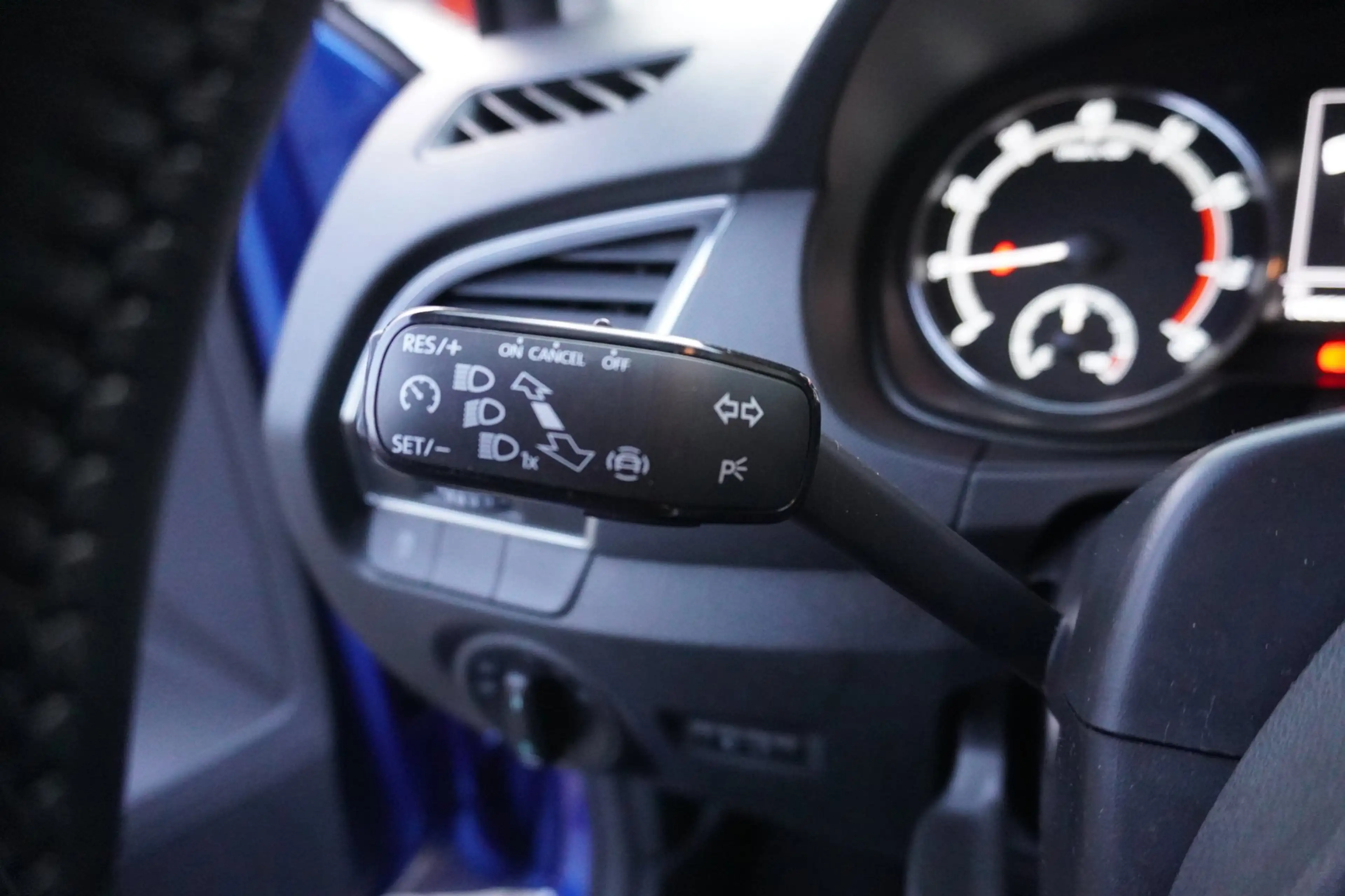 Skoda Fabia 1.0 TSI Ambition — photo 14