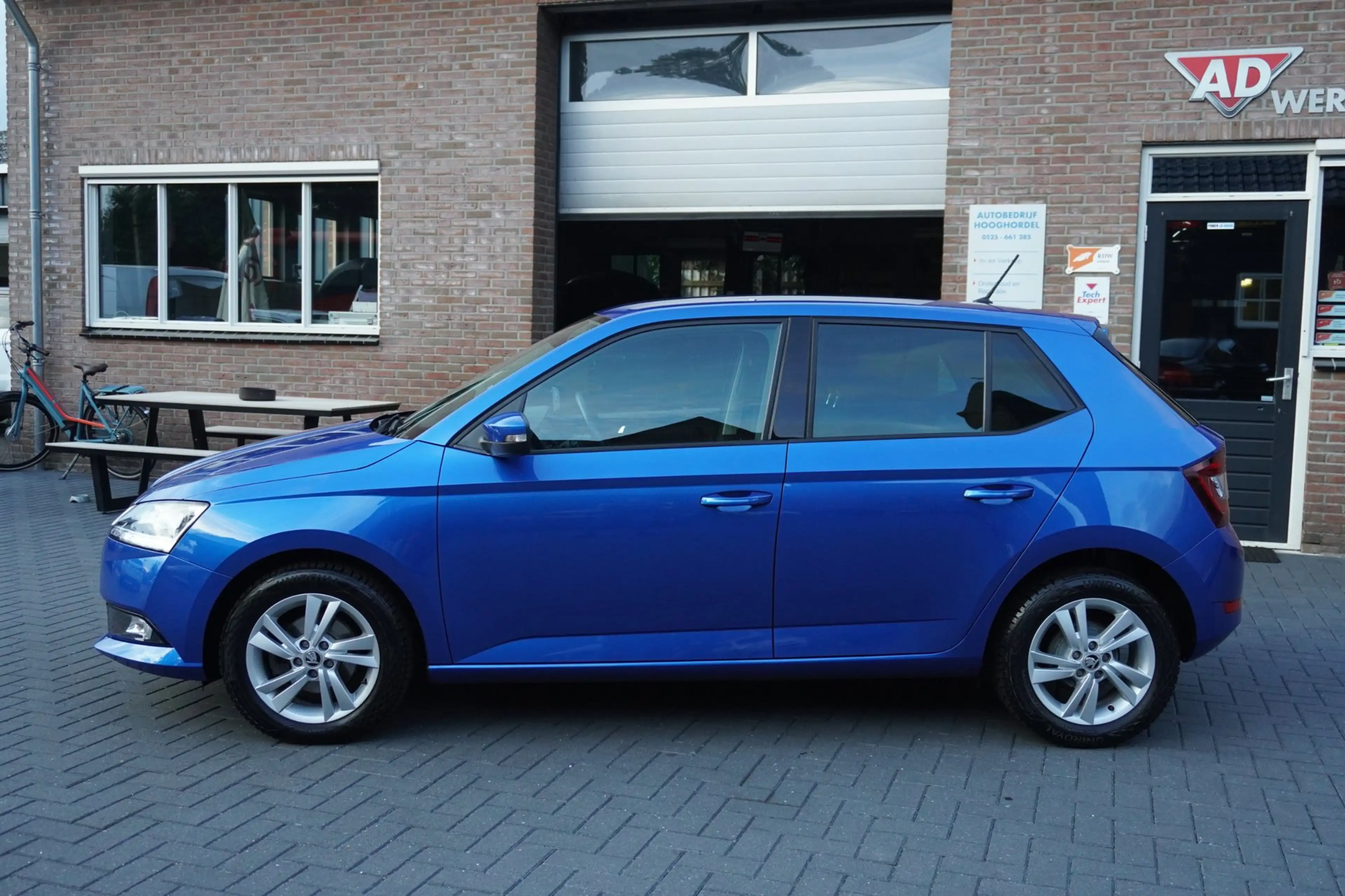 Skoda Fabia 1.0 TSI Ambition — photo 2