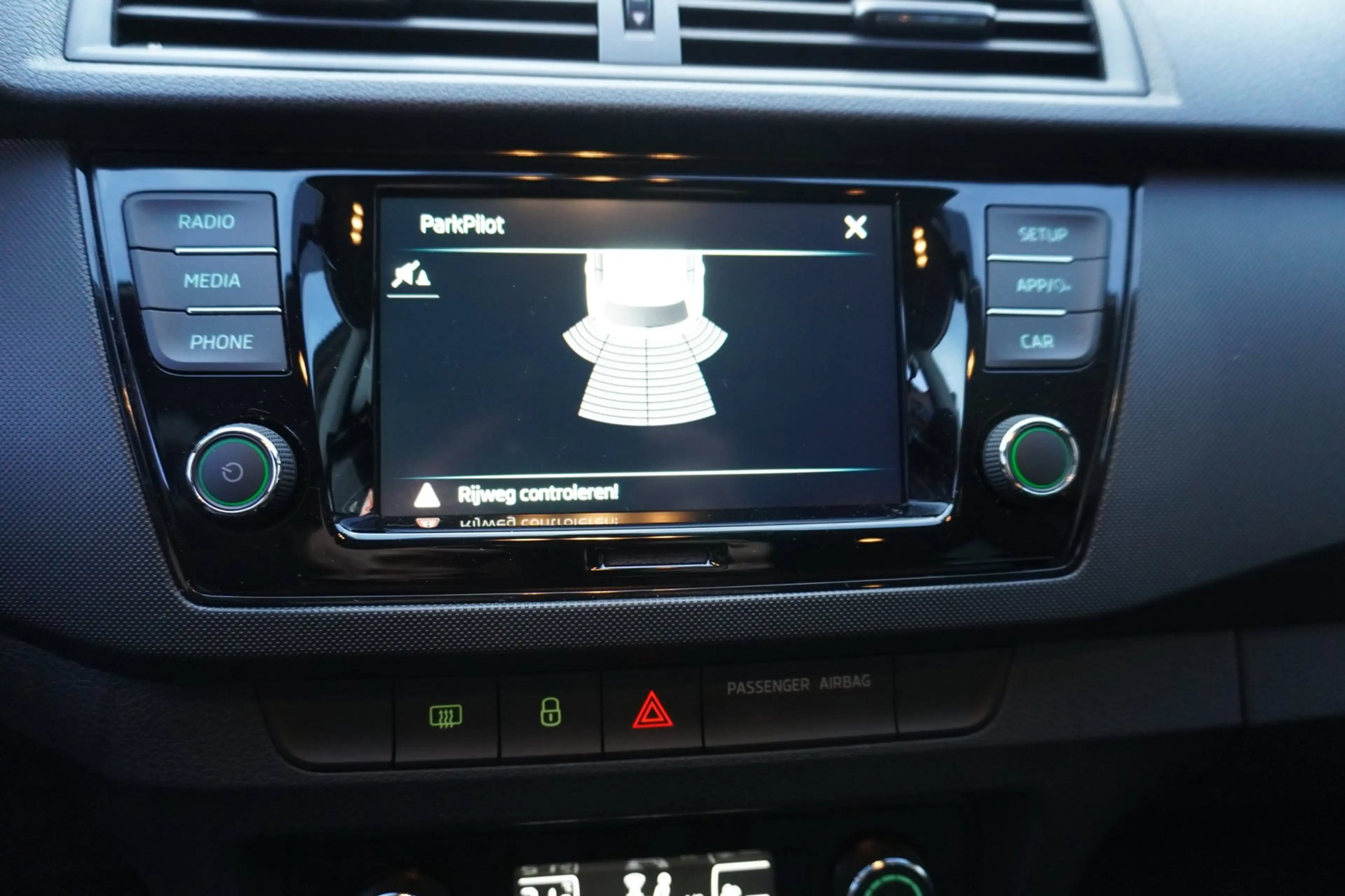 Skoda Fabia 1.0 TSI Ambition — photo 16