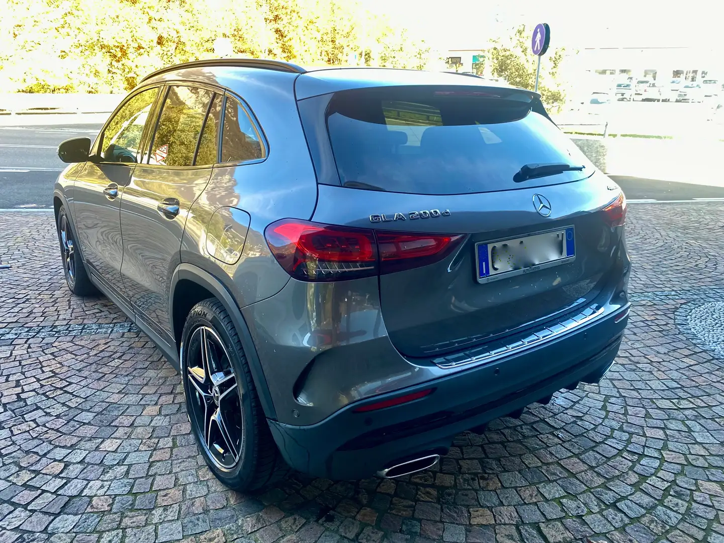 Mercedes-Benz GLA 200 GLA-H247 2020 d Premium 4matic auto Grigio - 2