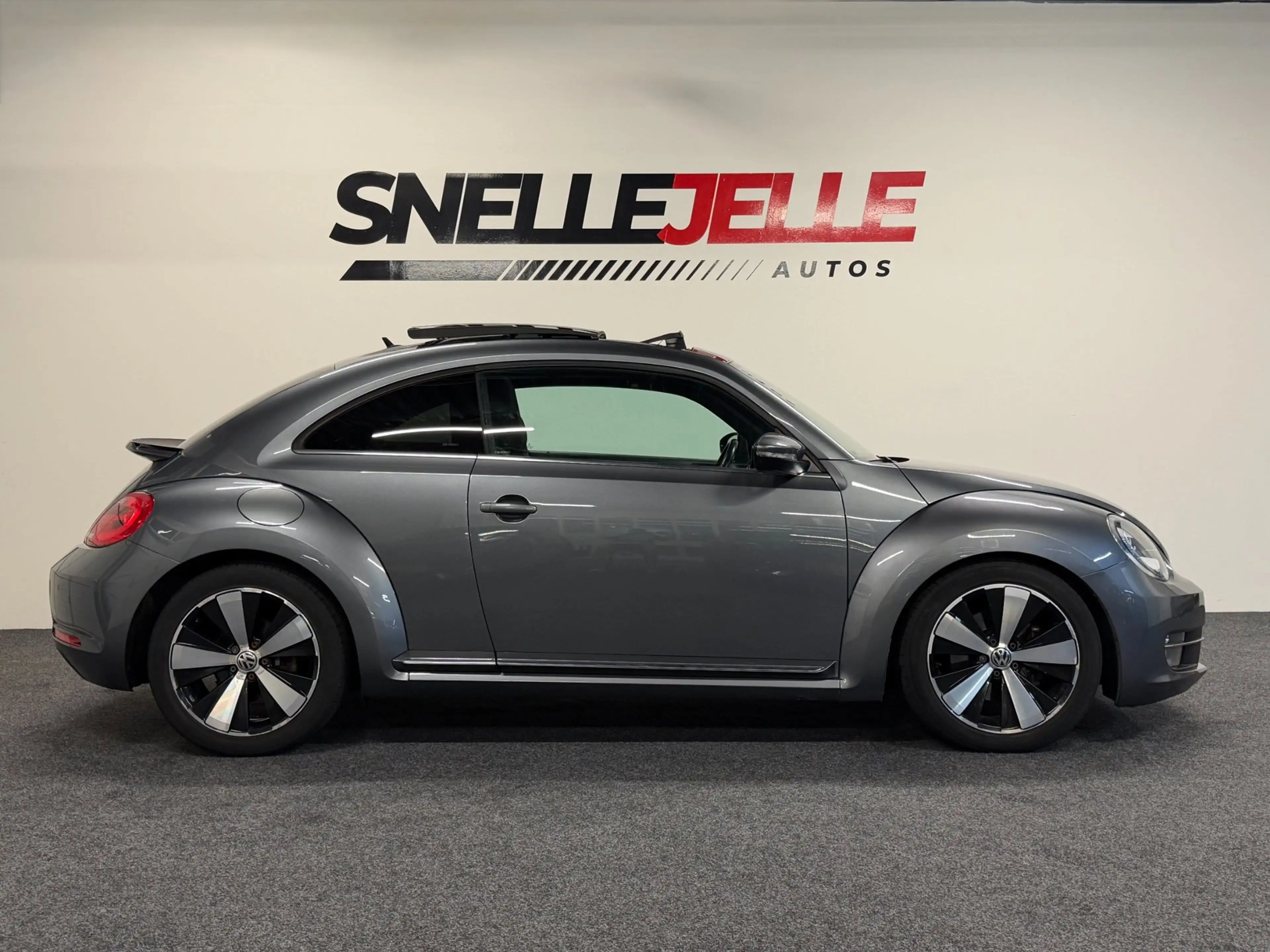 Volkswagen Beetle 1.4 TSI Sport| PANO|PDC|STOELVERWARMING| — photo 2