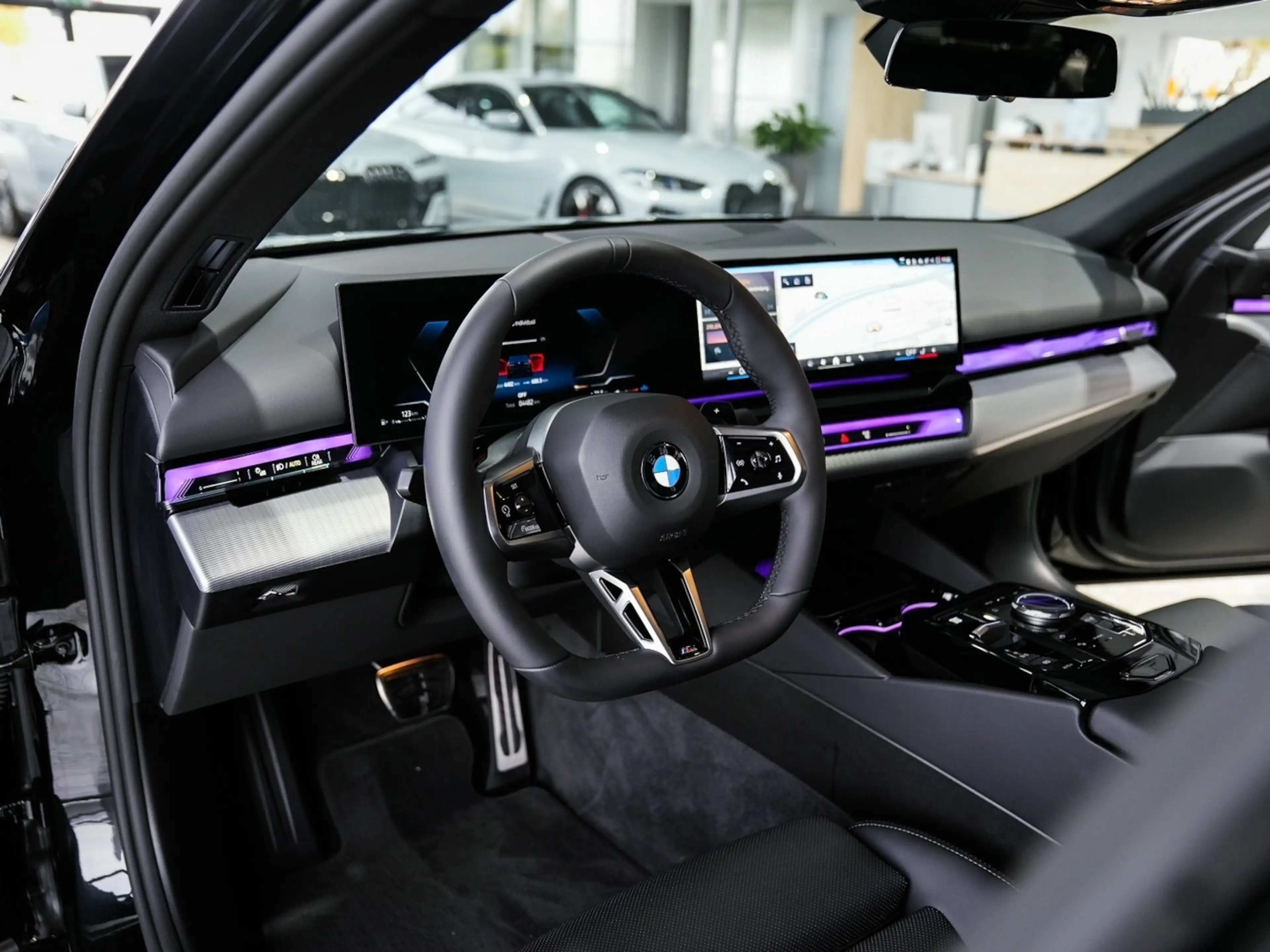 BMW 520 520d xDrive M Sport AHK 20LM Harman Kamera — photo 2