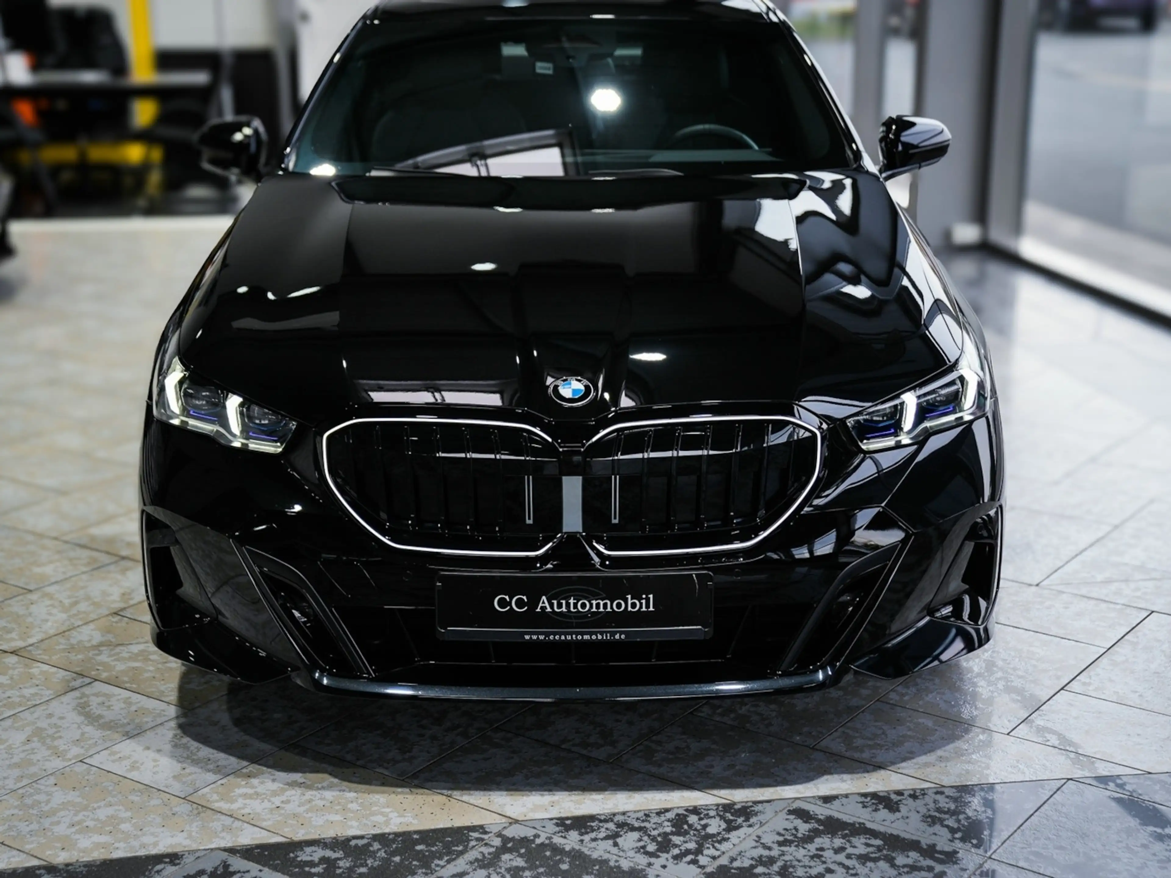 BMW 520 520d xDrive M Sport AHK 20LM Harman Kamera — photo 6