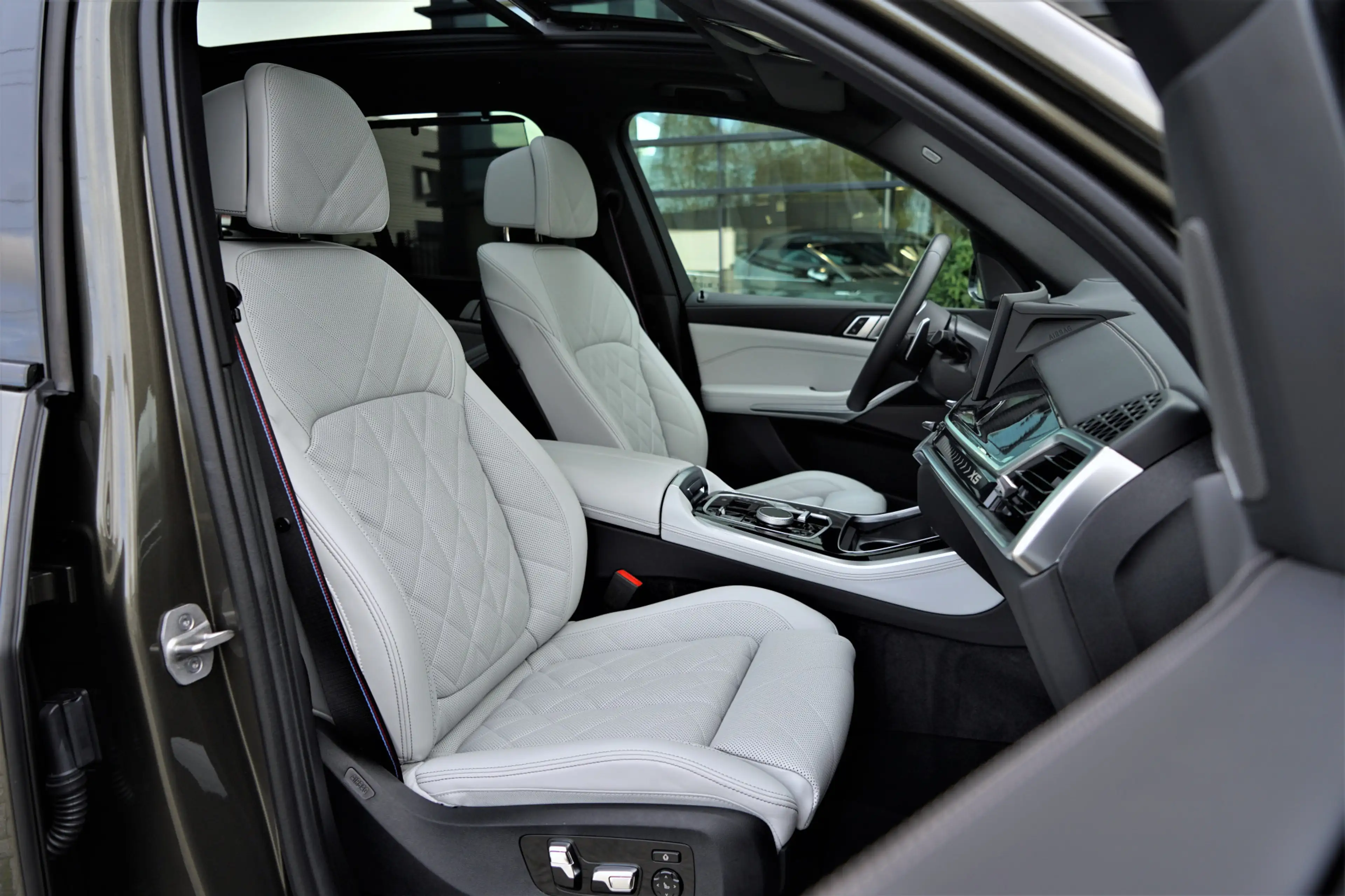 BMW X5 xDrive50e M-sport Manhattan Pano 4-wielsturing Sof — photo 7