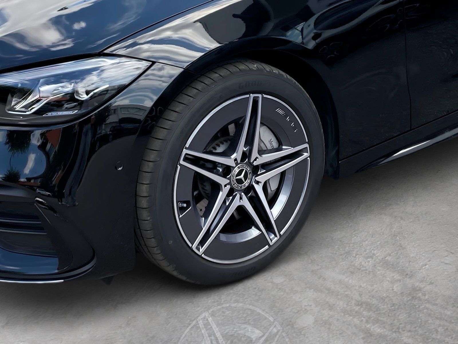 Mercedes-Benz C 220