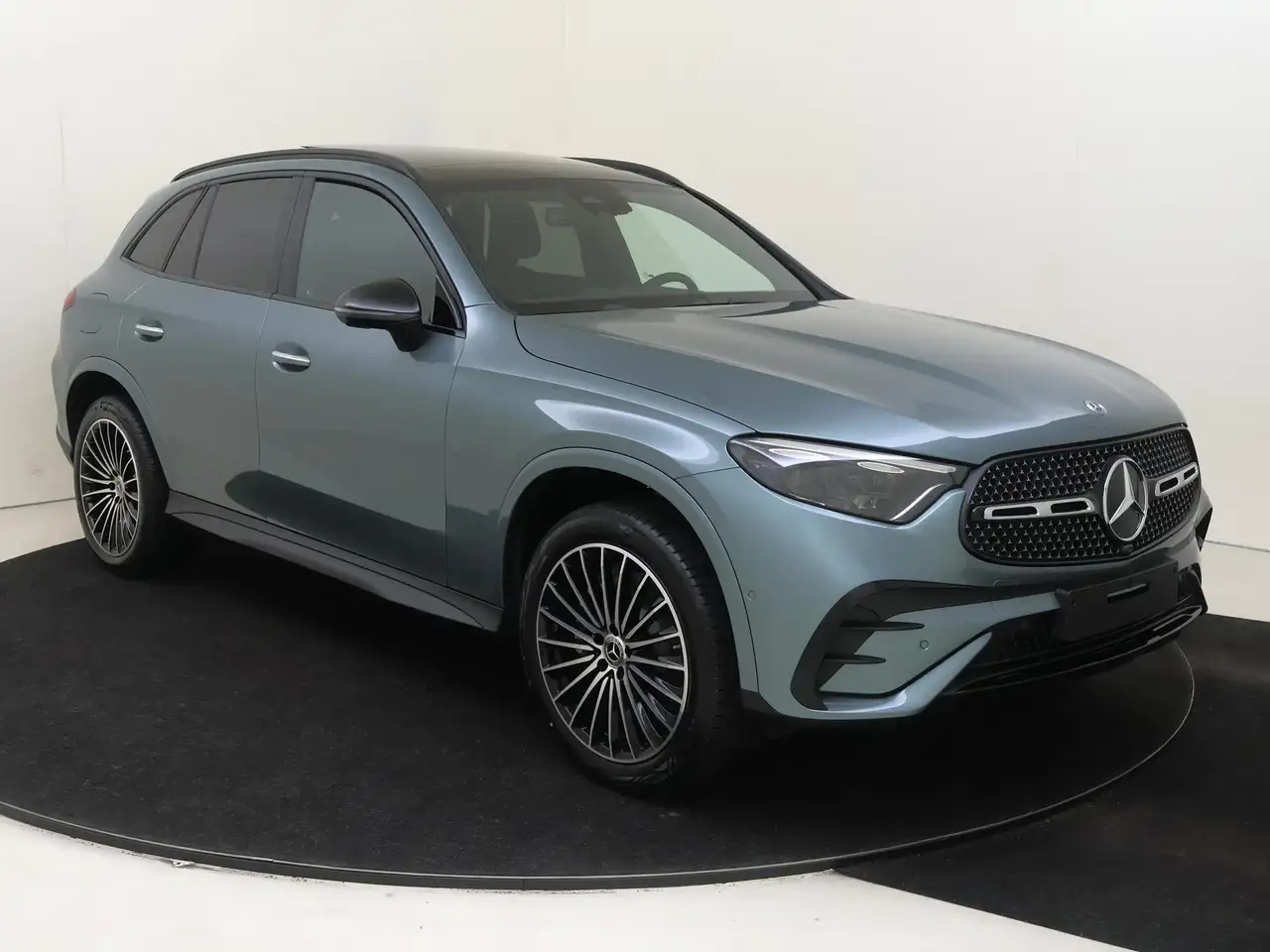 Mercedes-Benz GLC 2026