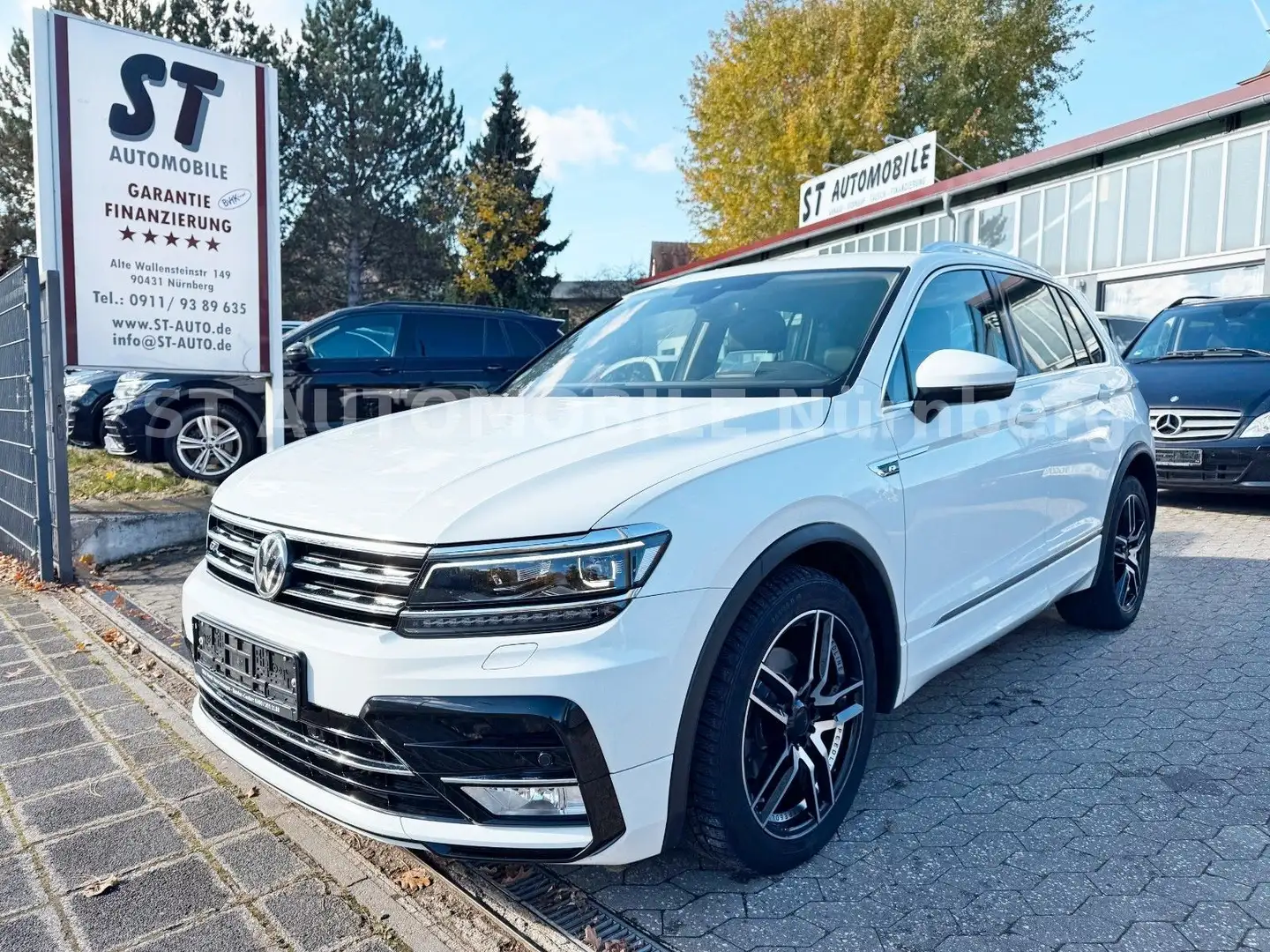 Volkswagen Tiguan 2.0 TDI DSG 4Motion*Highline + R-Line* White - 1
