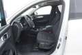 Volvo XC40 B4 Momentum Pro AWD Geartronic 2.0 Mild Hybrid Bianco - thumbnail 10
