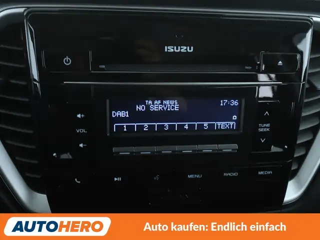 Isuzu D-Max view 21
