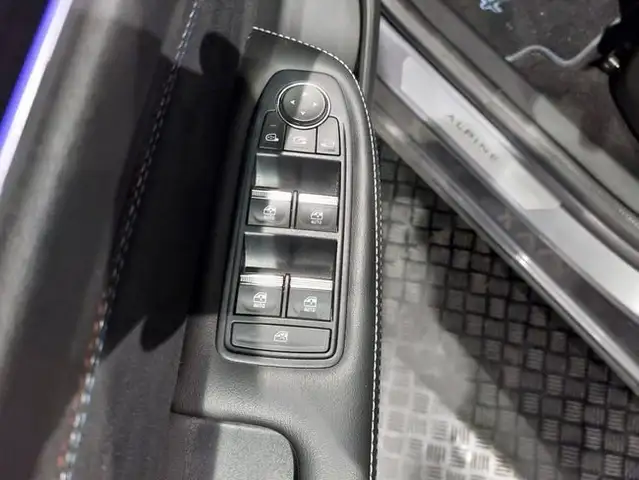 Renault Arkana view 9