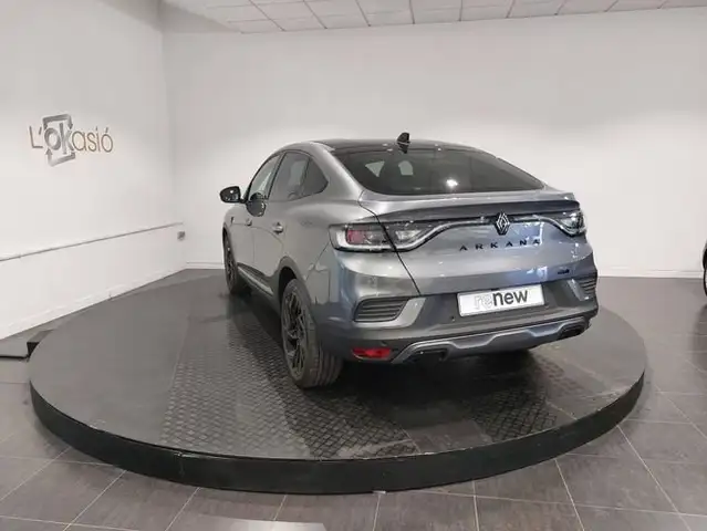 Renault Arkana view 2
