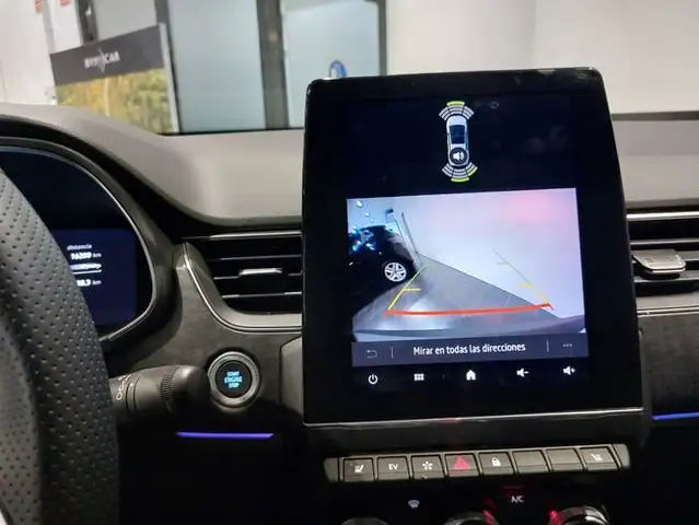 Renault Arkana view 12