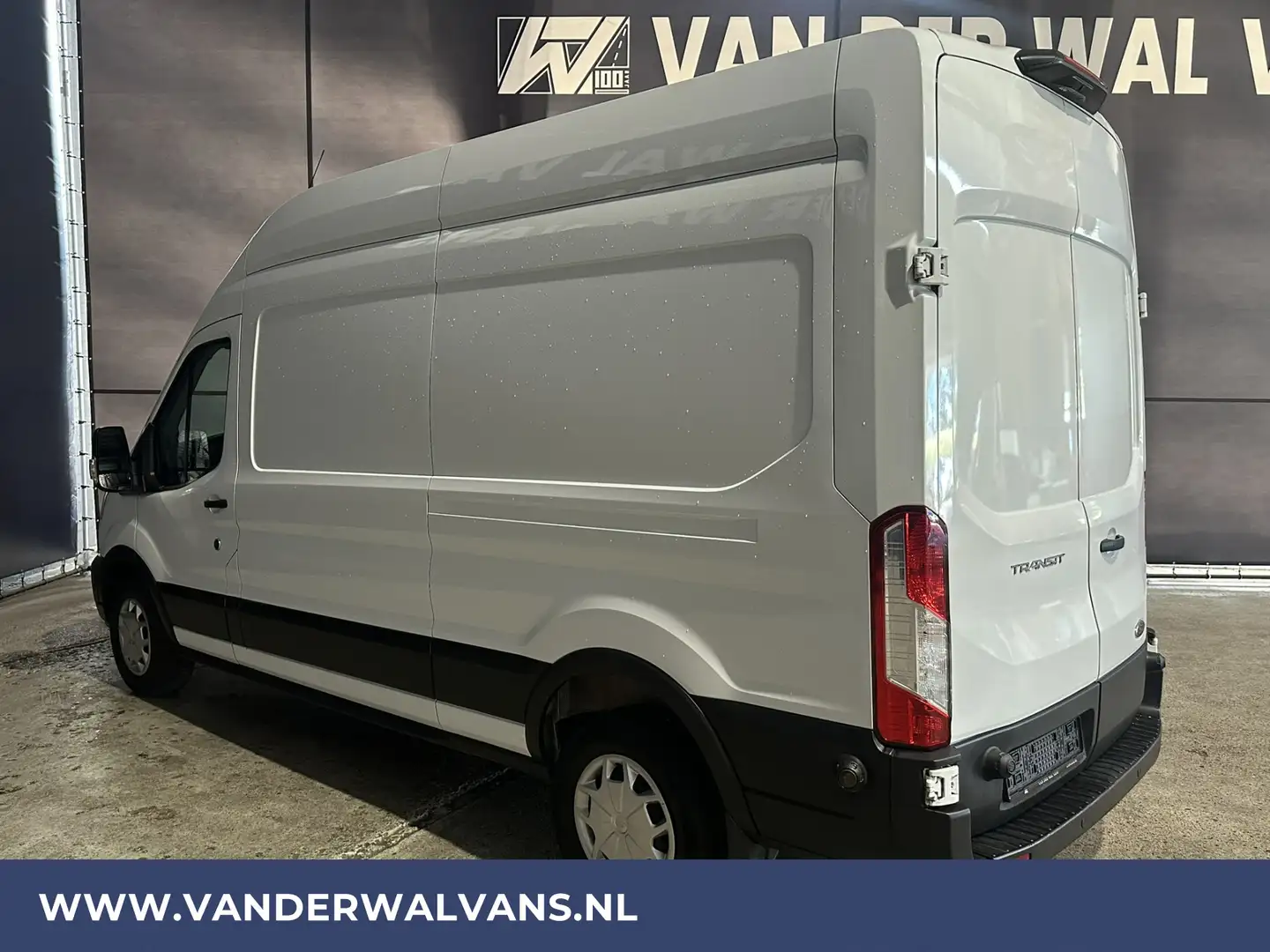 Ford Transit 2.0 TDCI 131pk L3H3 Euro6 Airco | Camera | Cruisec Wit - 2