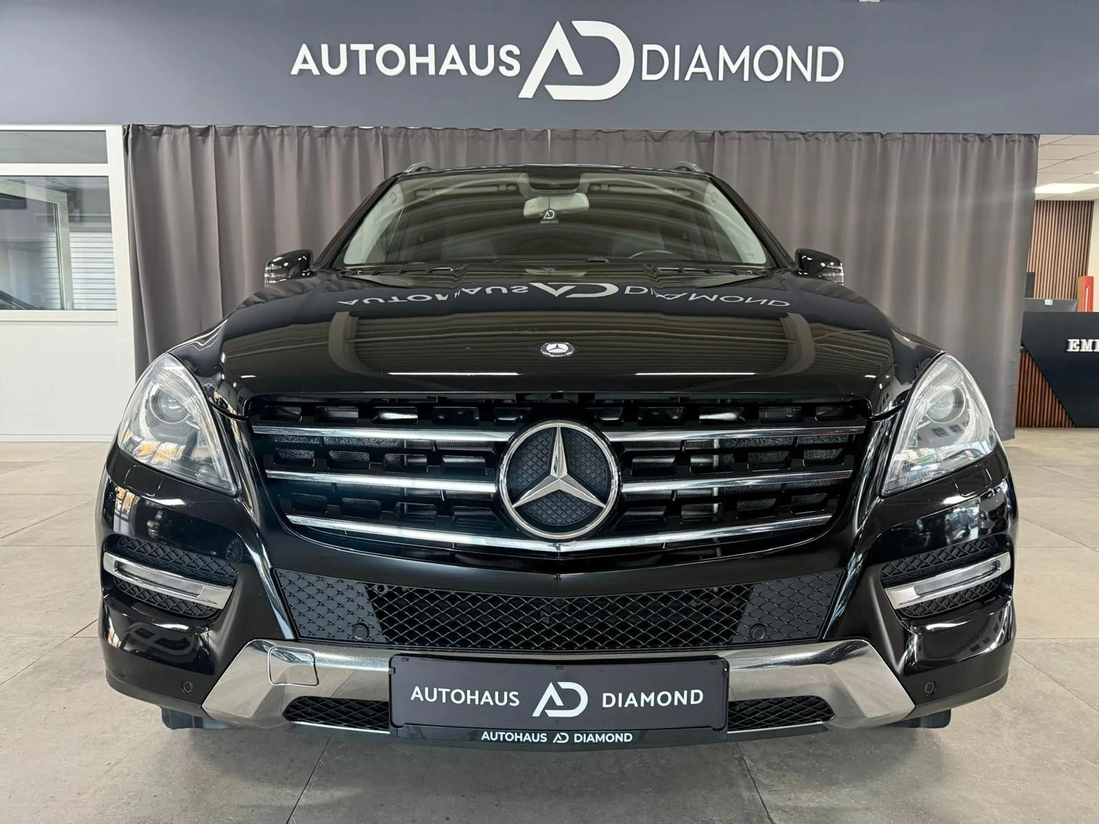 Mercedes-Benz ML 350 BlueTec* 4-MATIC * KAMERA * LUFTFAHRWERK * — photo 4