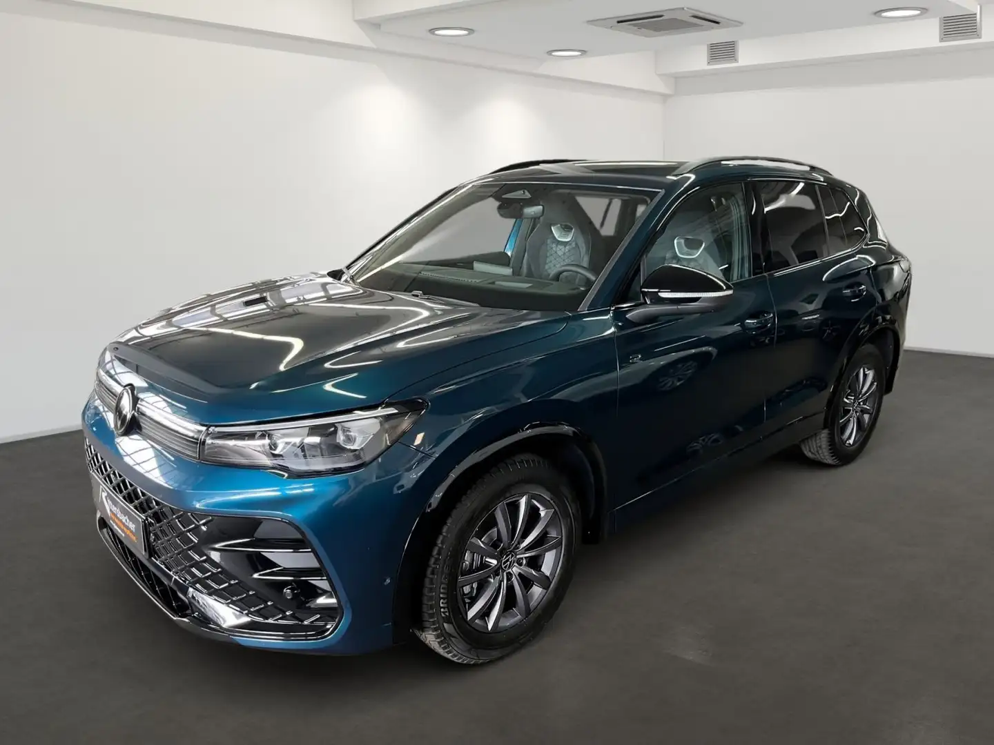 Volkswagen Tiguan R-Line 2,0 l TDI SCR 110 kW (150 PS) 7-Ga Blau - 1