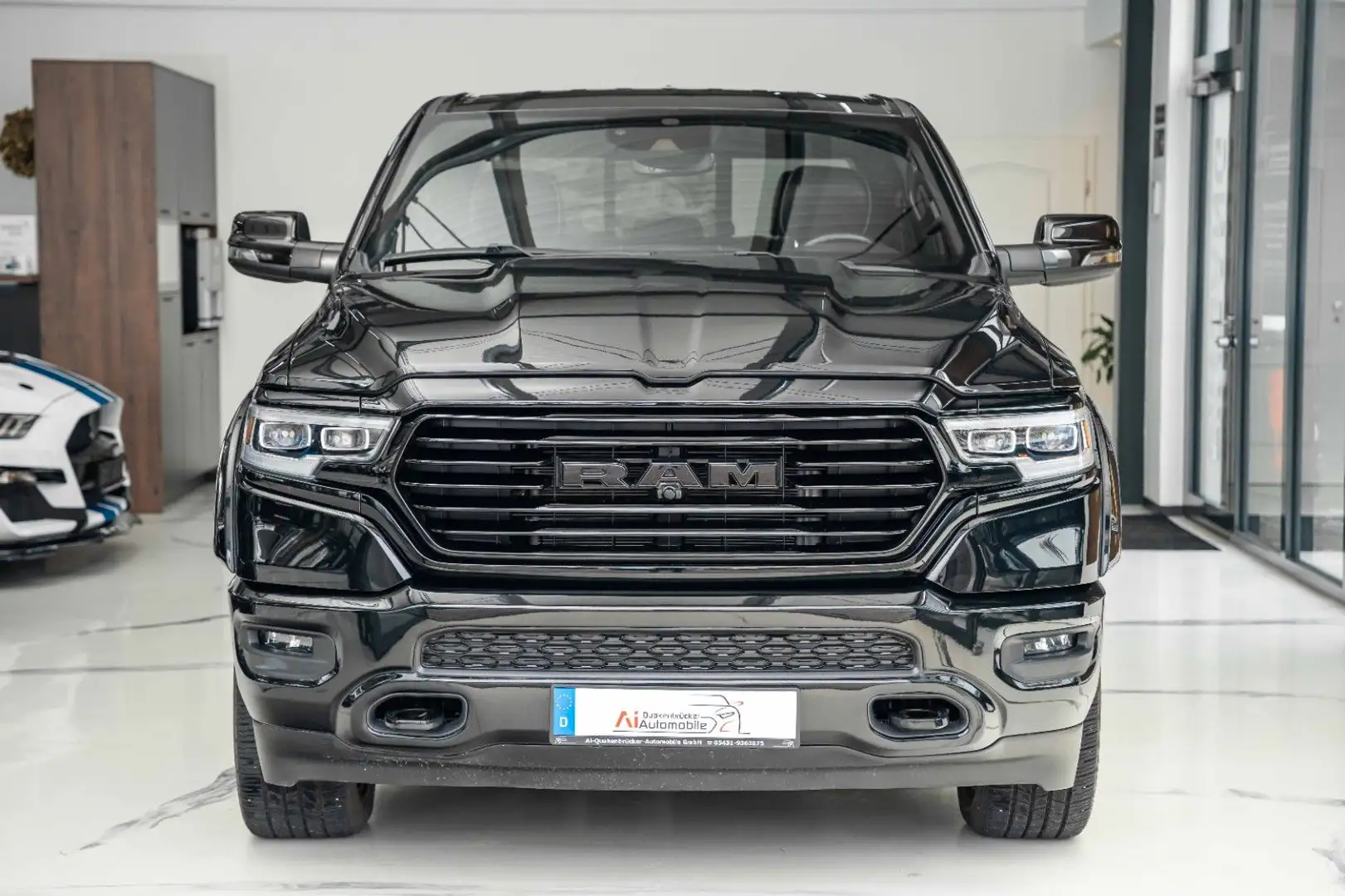 Dodge RAM 5,7 Limited LCD/ACC/LUFT/VOLL Schwarz - 2