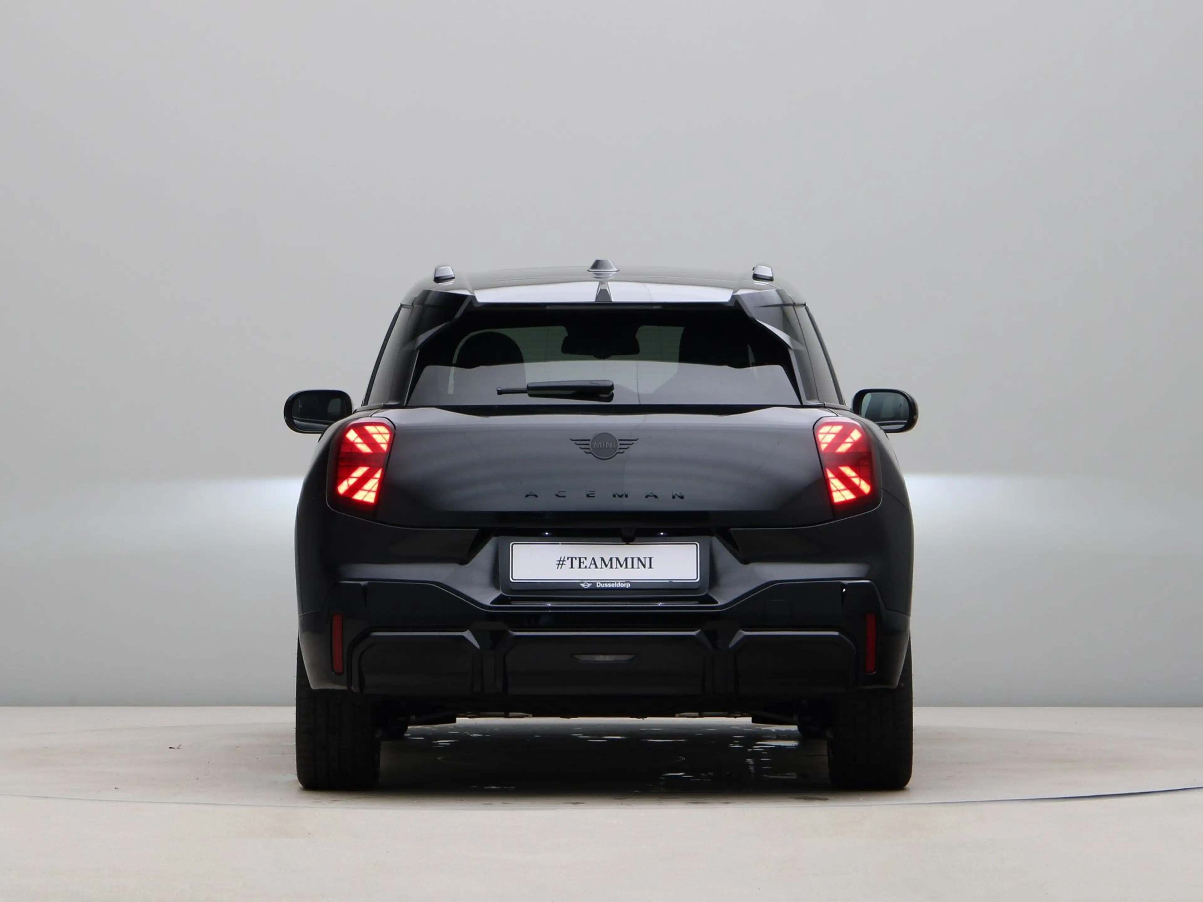 MINI Aceman E John Cooper Works Pakket M PRIVATE LEASE EUR 562 — photo 6