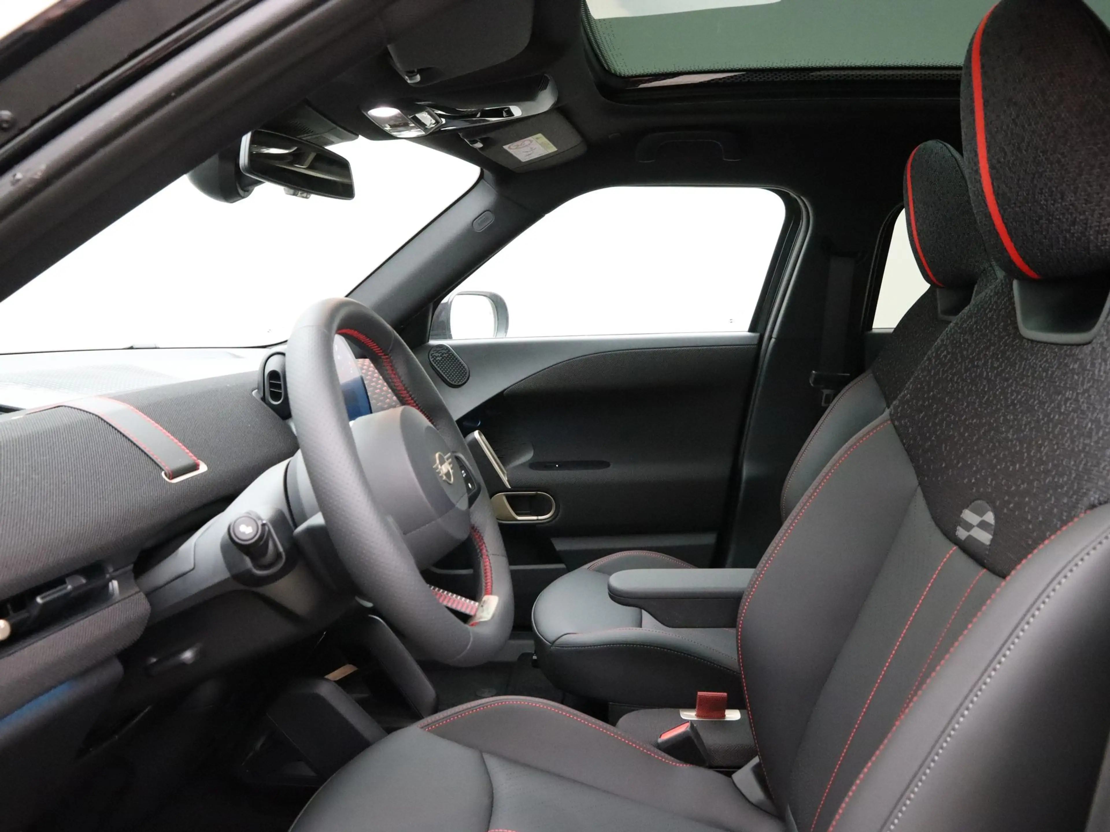MINI Aceman E John Cooper Works Pakket M PRIVATE LEASE EUR 562 — photo 13