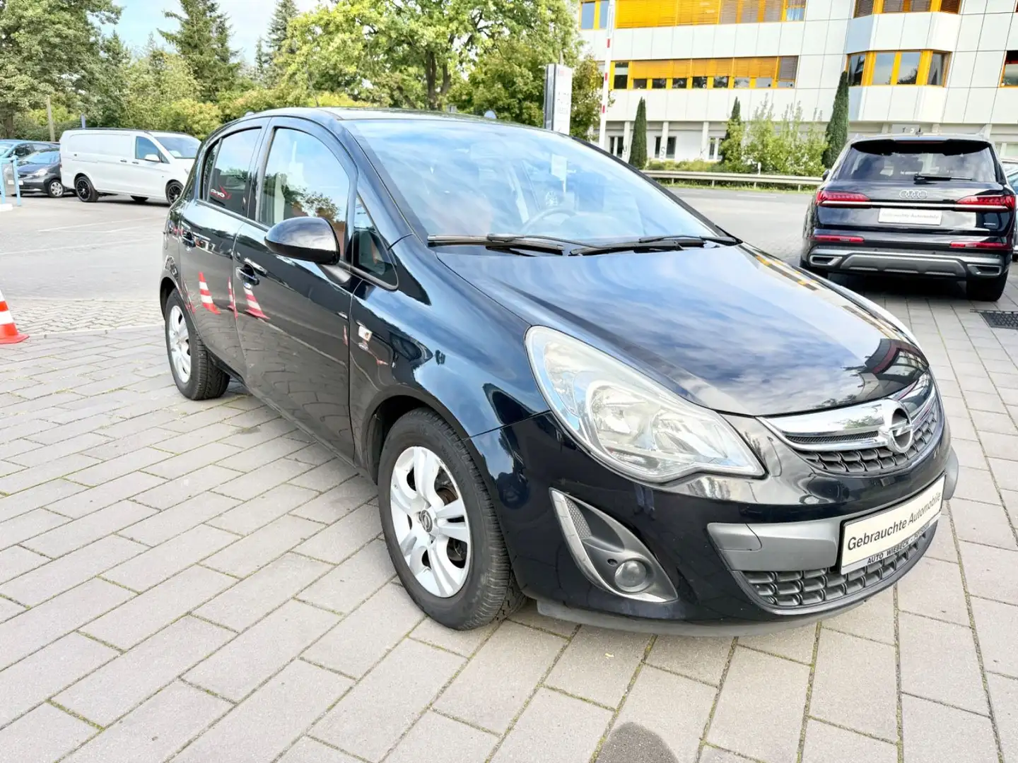 Opel Corsa D Satellite,Klima,Sitzheizung,Lenkradheizu Schwarz - 2