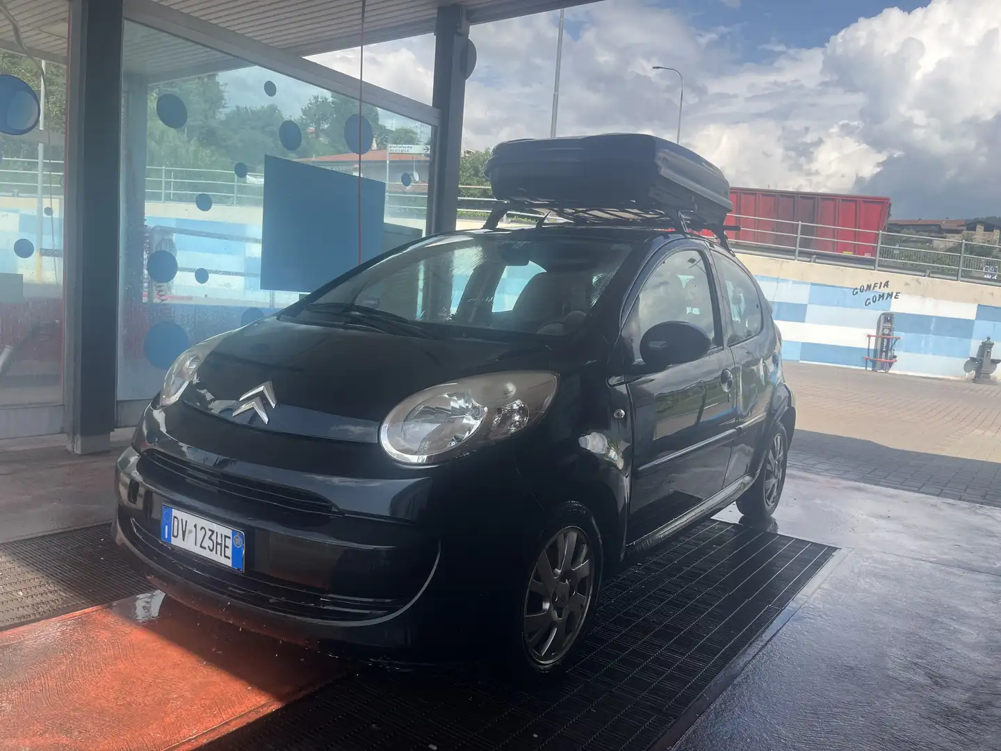 Citroen C1 5p 1.0 AmiC1 cmp5 FL Negro - 1
