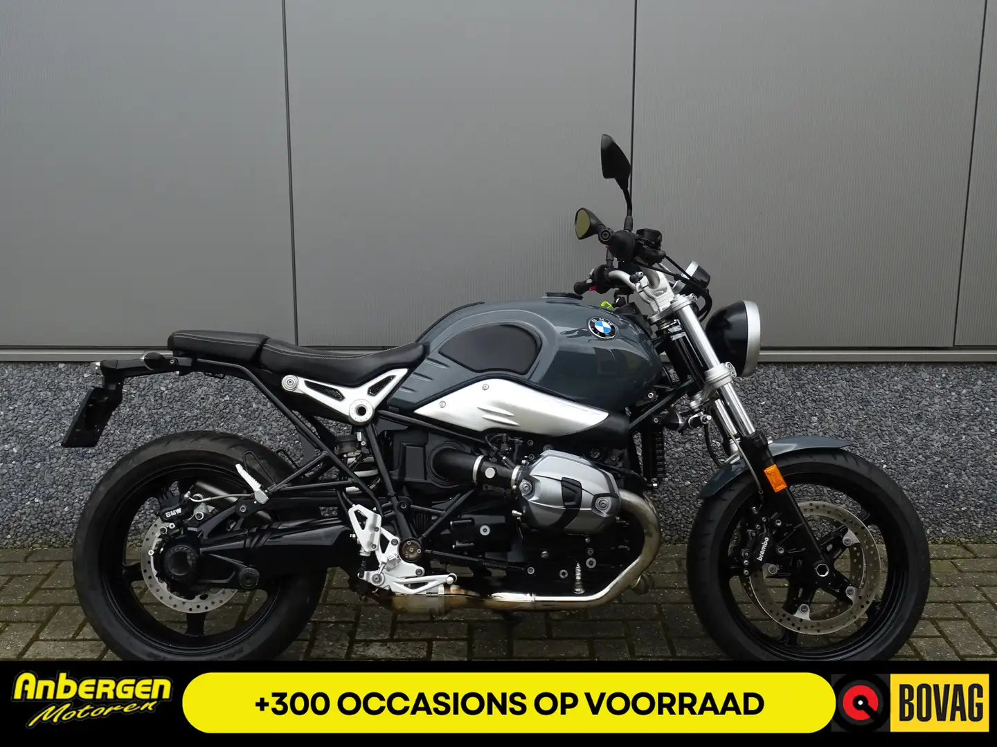 BMW R nineT PURE ABS siva - 1