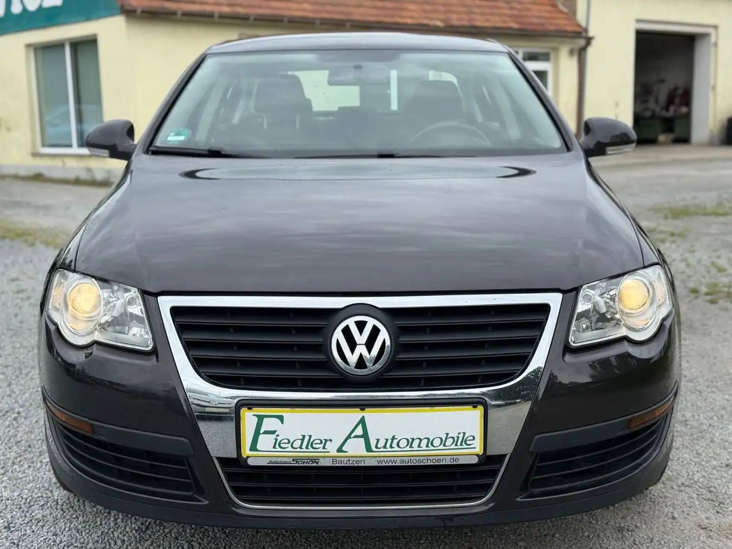 Volkswagen Passat 1.6 Comfortline / KLIMAAUT / SITZHZG Braun - 2