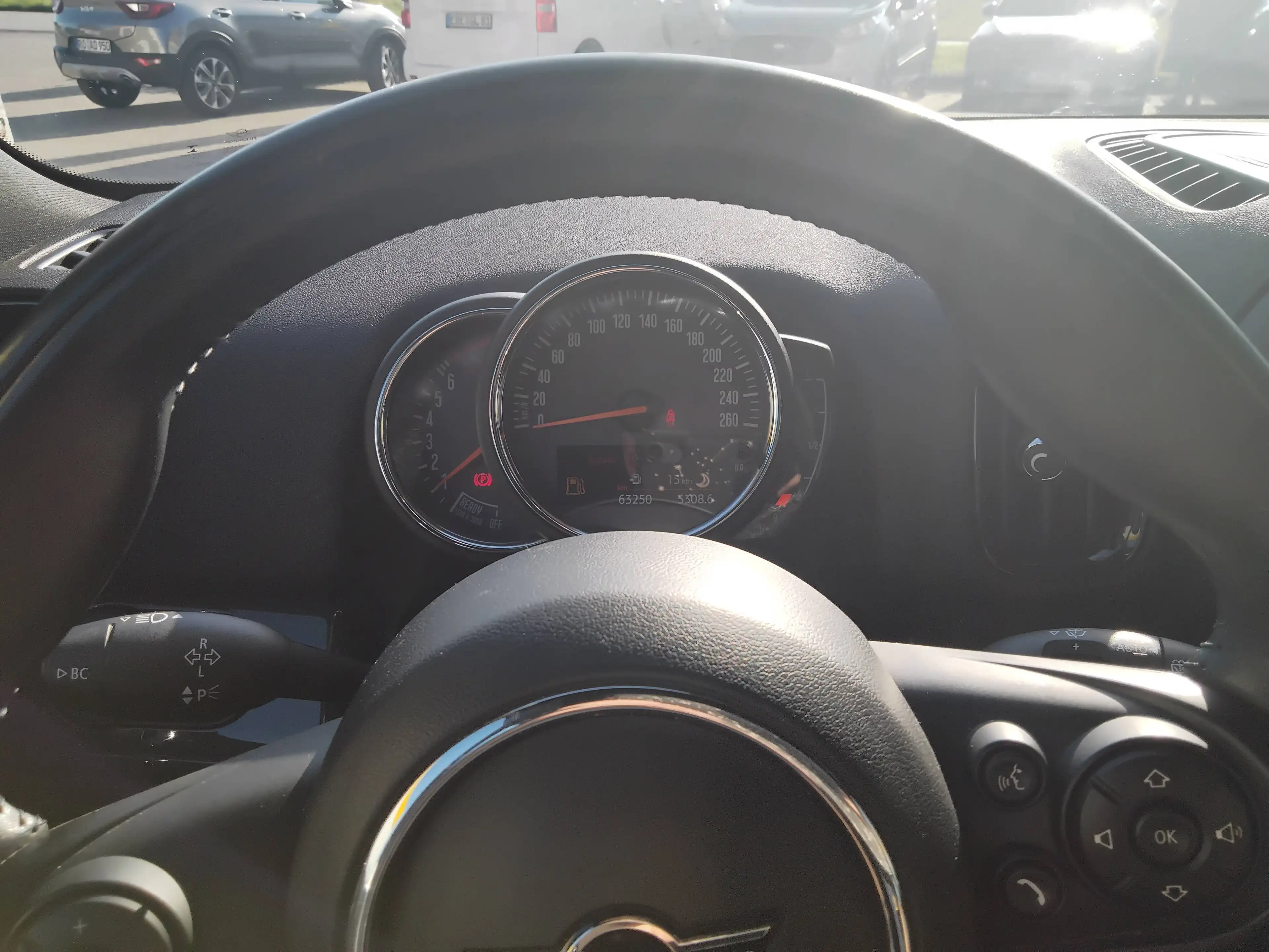 MINI One Countryman One — photo 4