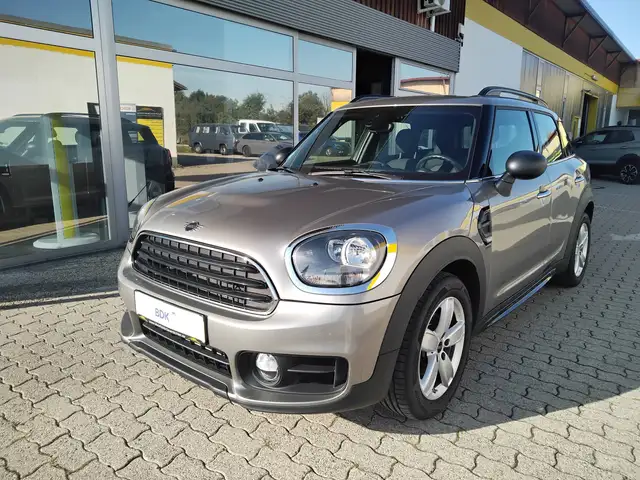 MINI One Countryman One