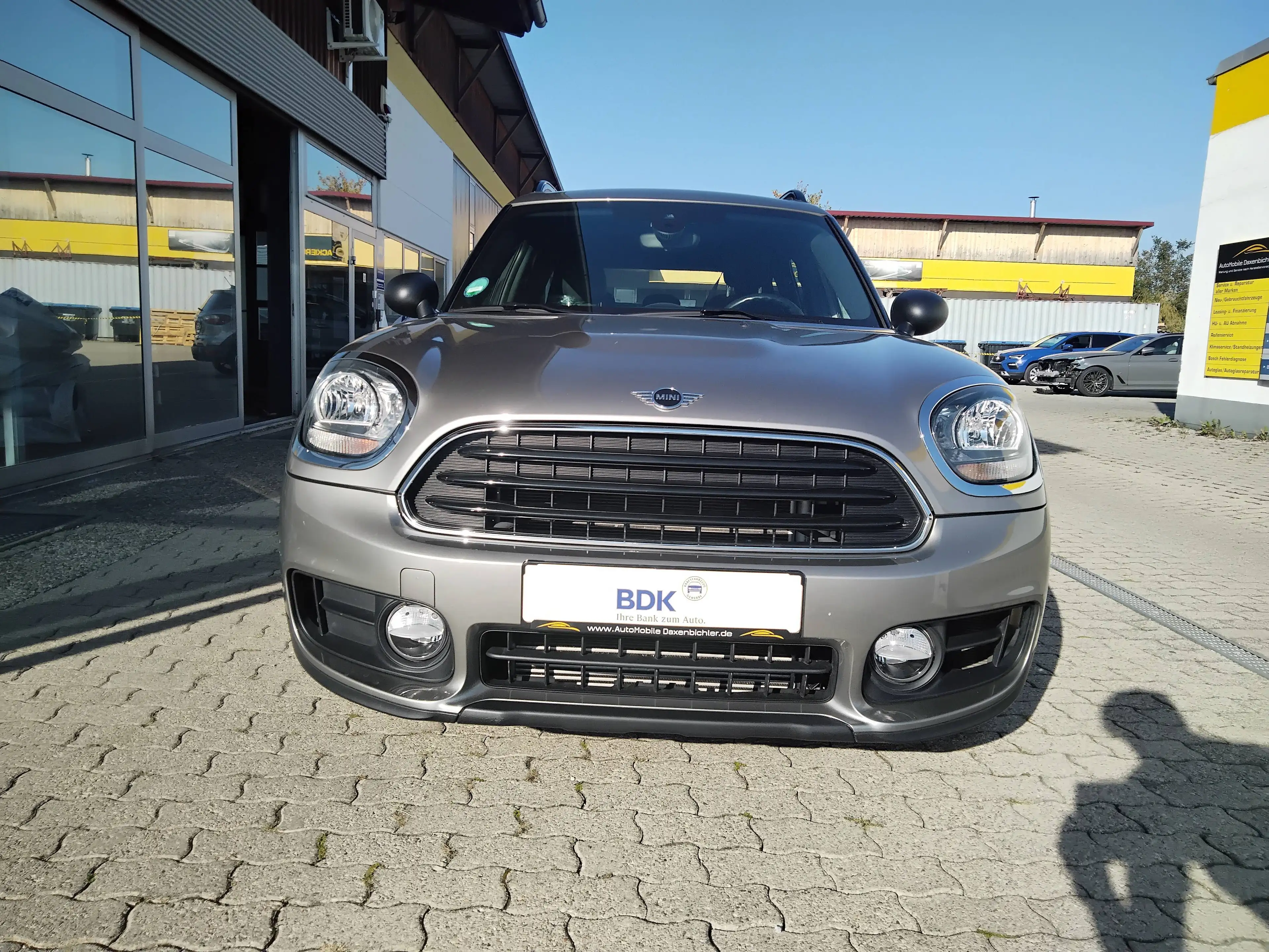 MINI One Countryman One — photo 9