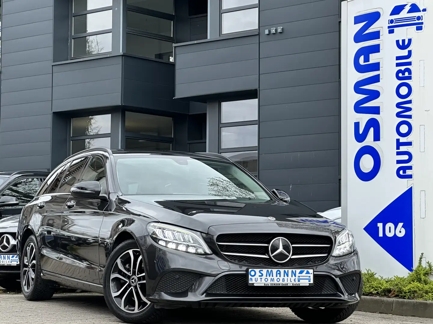 Mercedes-Benz C 200 dT 9G Avantgarde Night Paket LED High P. Grau - 1