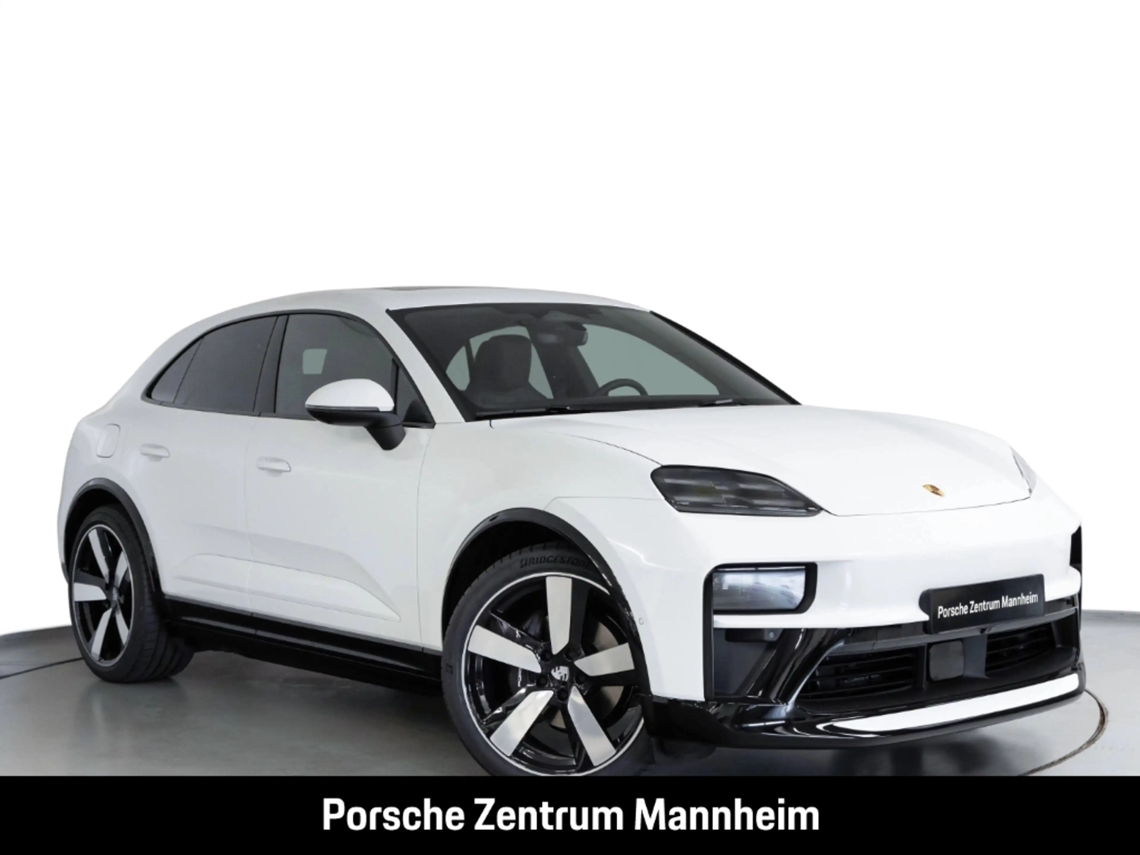 Porsche Macan Pano SportDesign Luftfederung 360°Abstandstempomat — photo 9