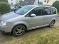 Volkswagen Touran Highline Grau - thumbnail 3