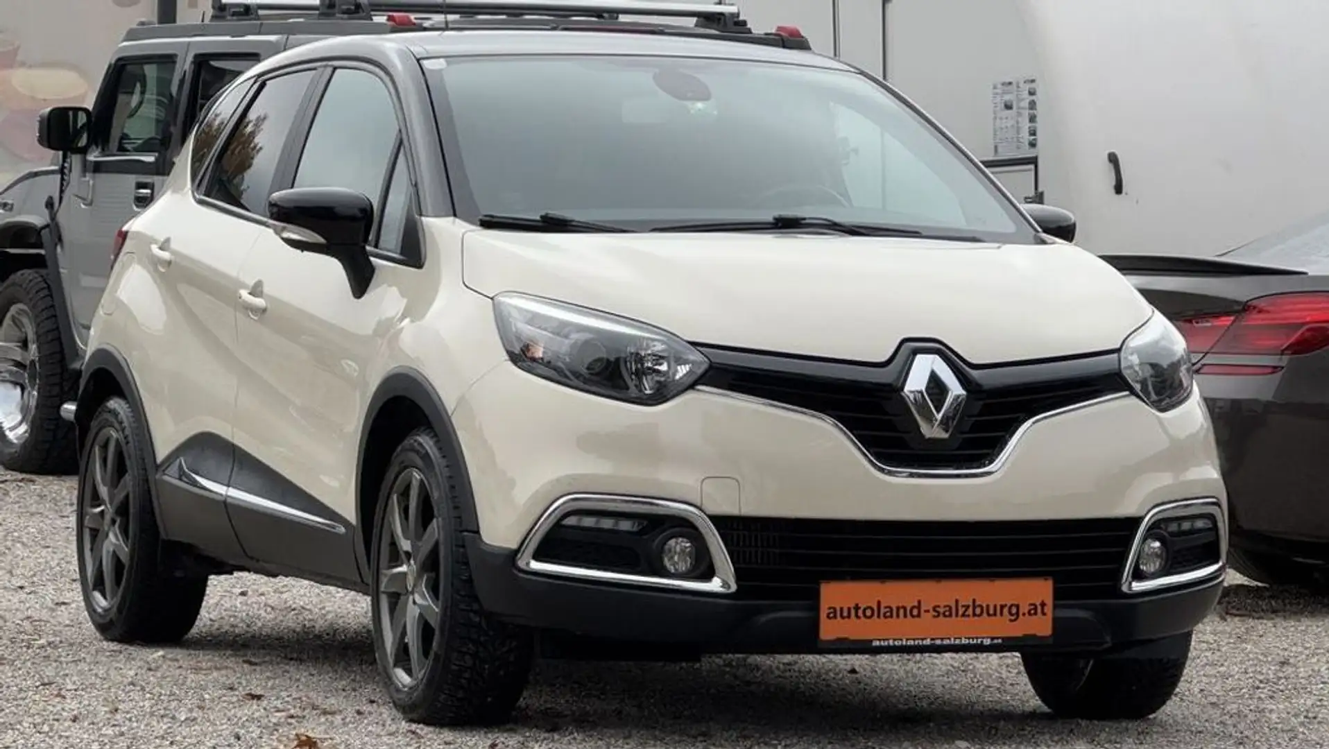 Renault Captur *PDC* Start-Stopp* Service gepflegt*8 Fach* Schwarz - 1