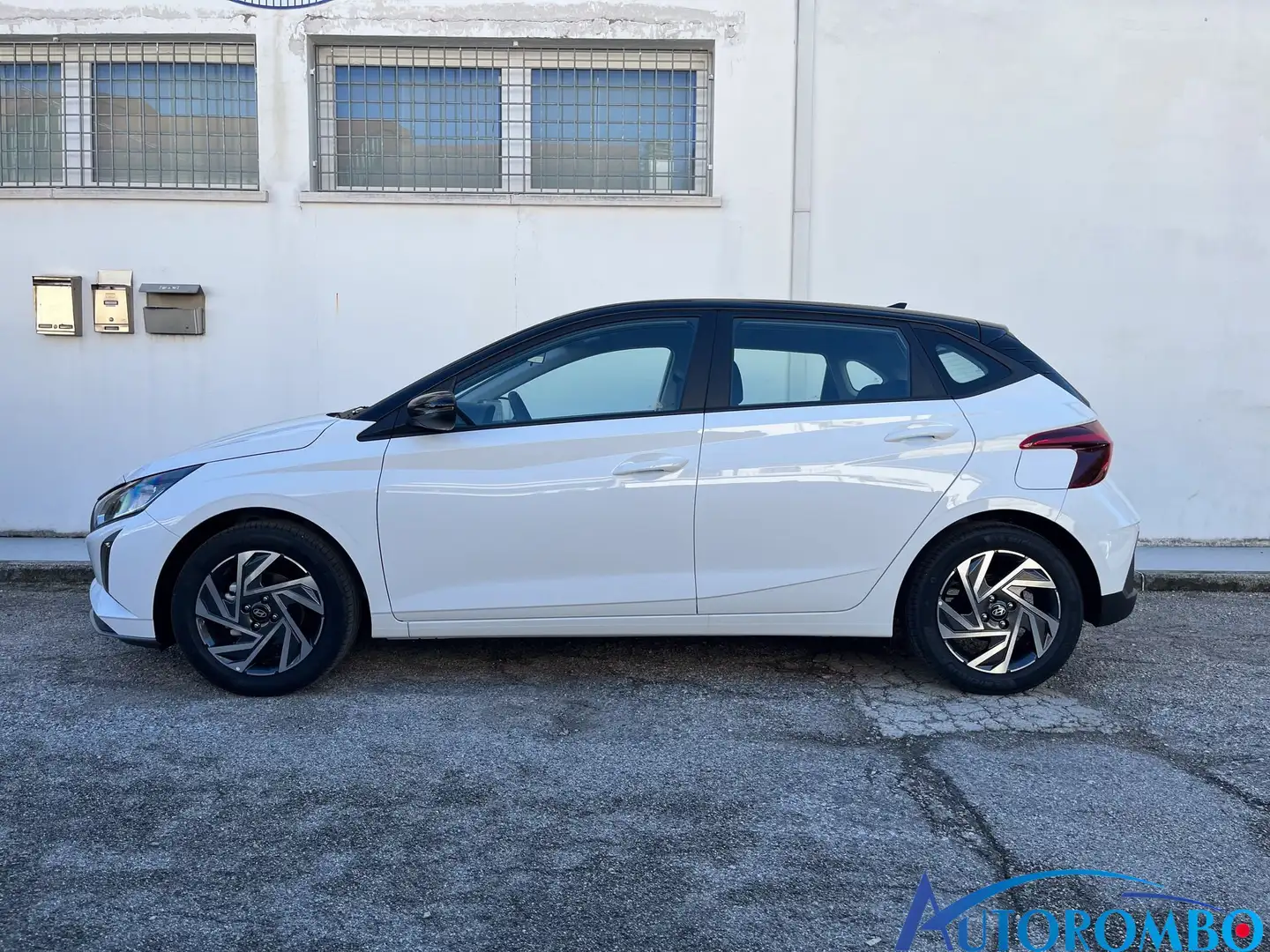Hyundai i20 i20 1.0 T-GDI 48V DCT Connectline - 2