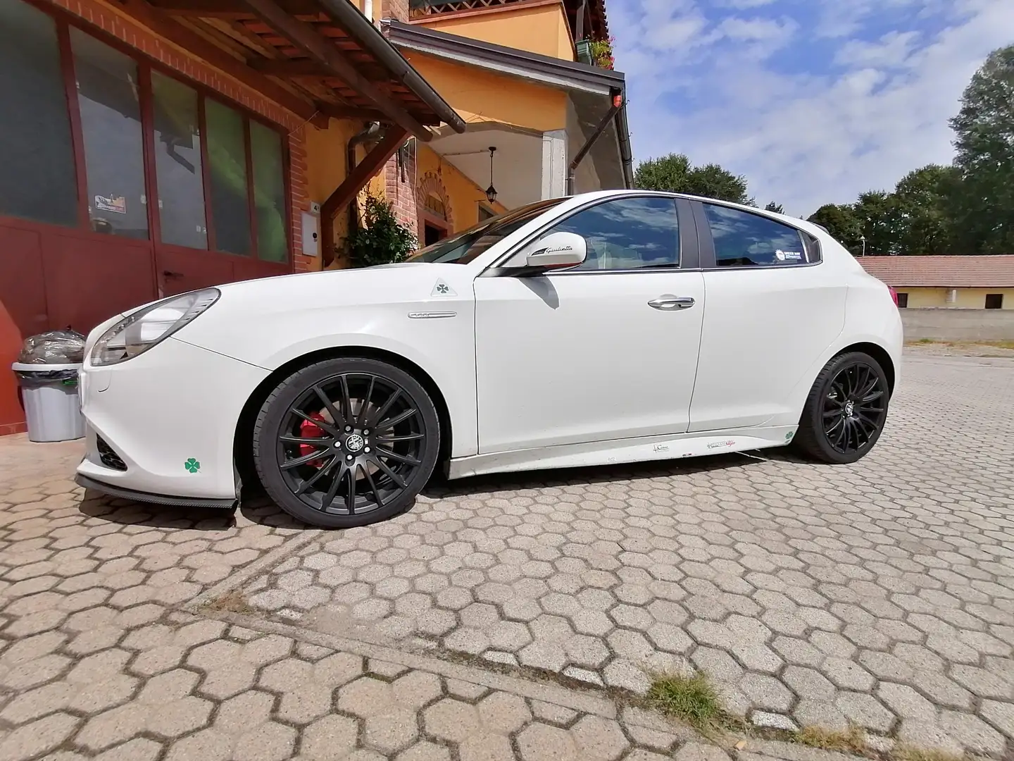 Alfa Romeo Giulietta 2.0 jtdm(2) Exclusive 170cv tct - 2