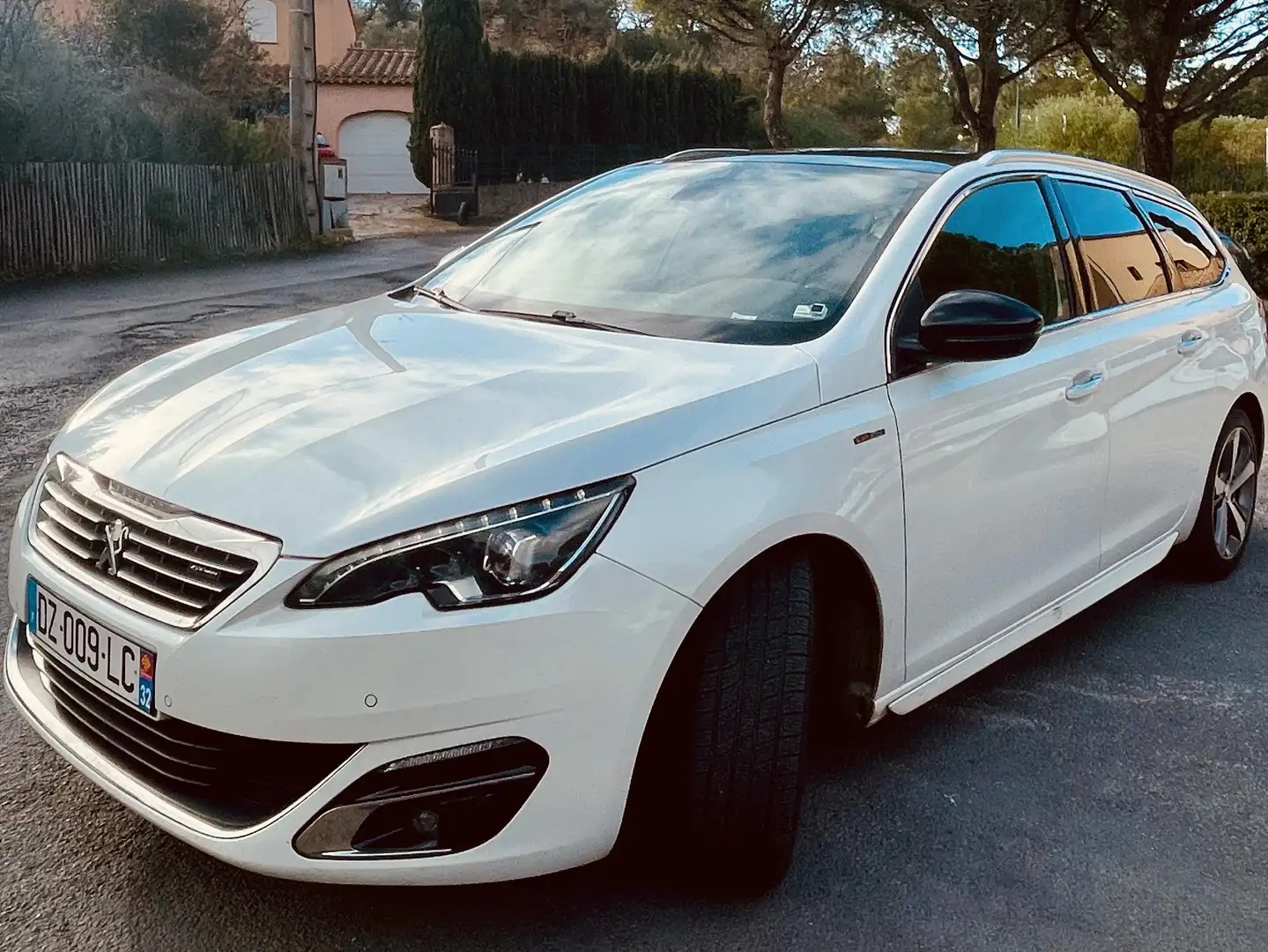 Peugeot 308 308 SW 2.0 BlueHDi 150ch S - 1
