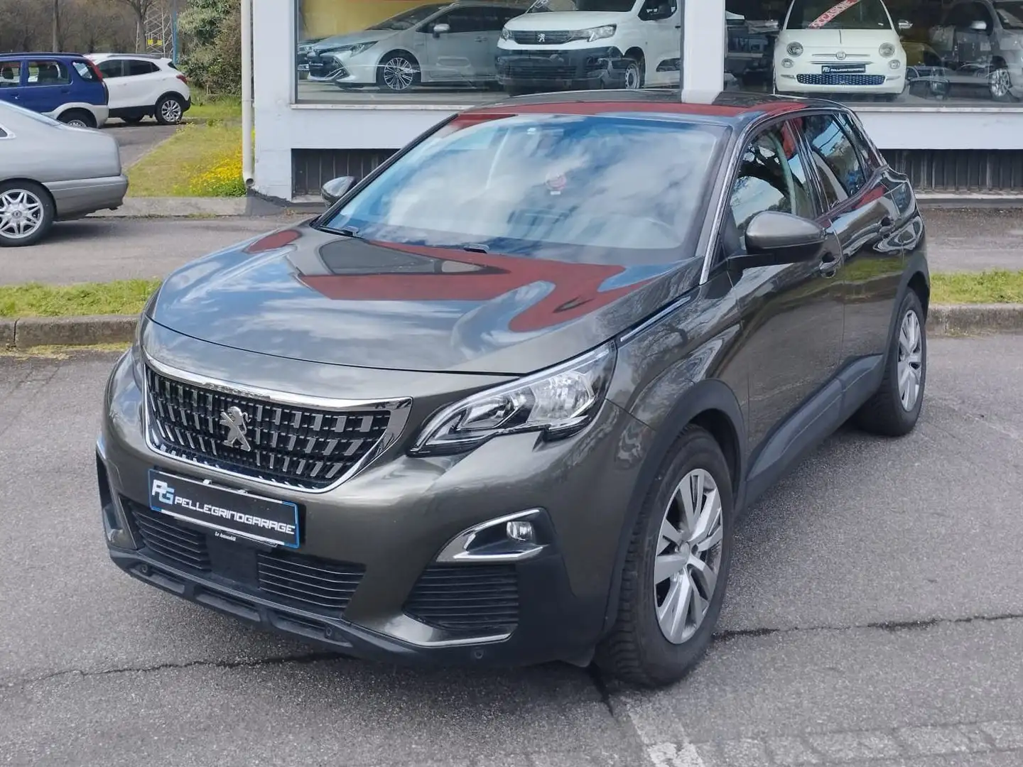 Peugeot 3008 1.5 bluehdi Active Grigio - 2
