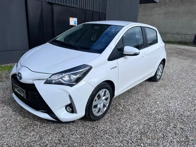 Toyota Yaris Yaris 1.5 Hybrid 5 porte Business