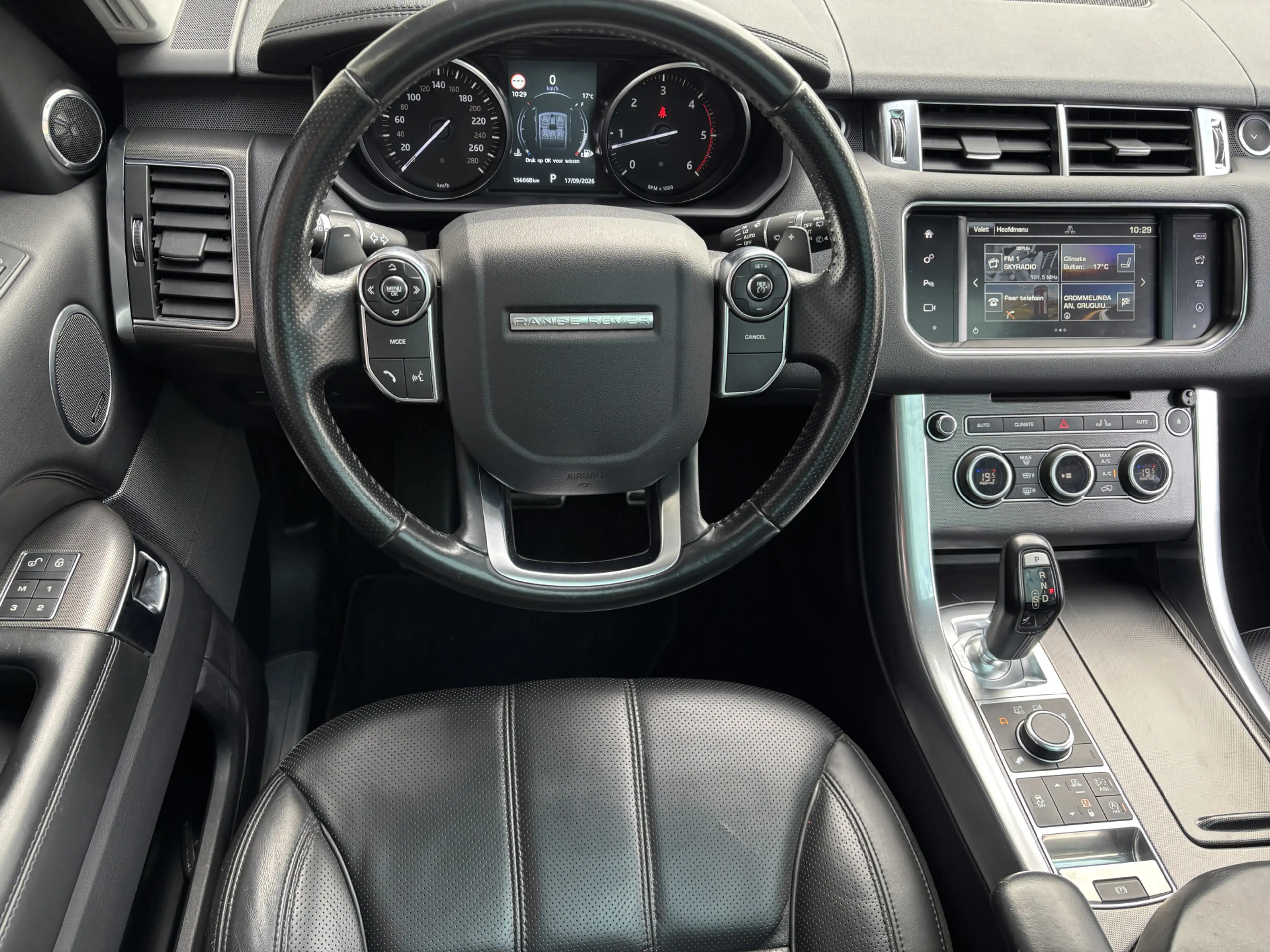 Land Rover Range Rover Sport 3.0 SDV6 Meridian Head-Up Standverwarming — photo 4