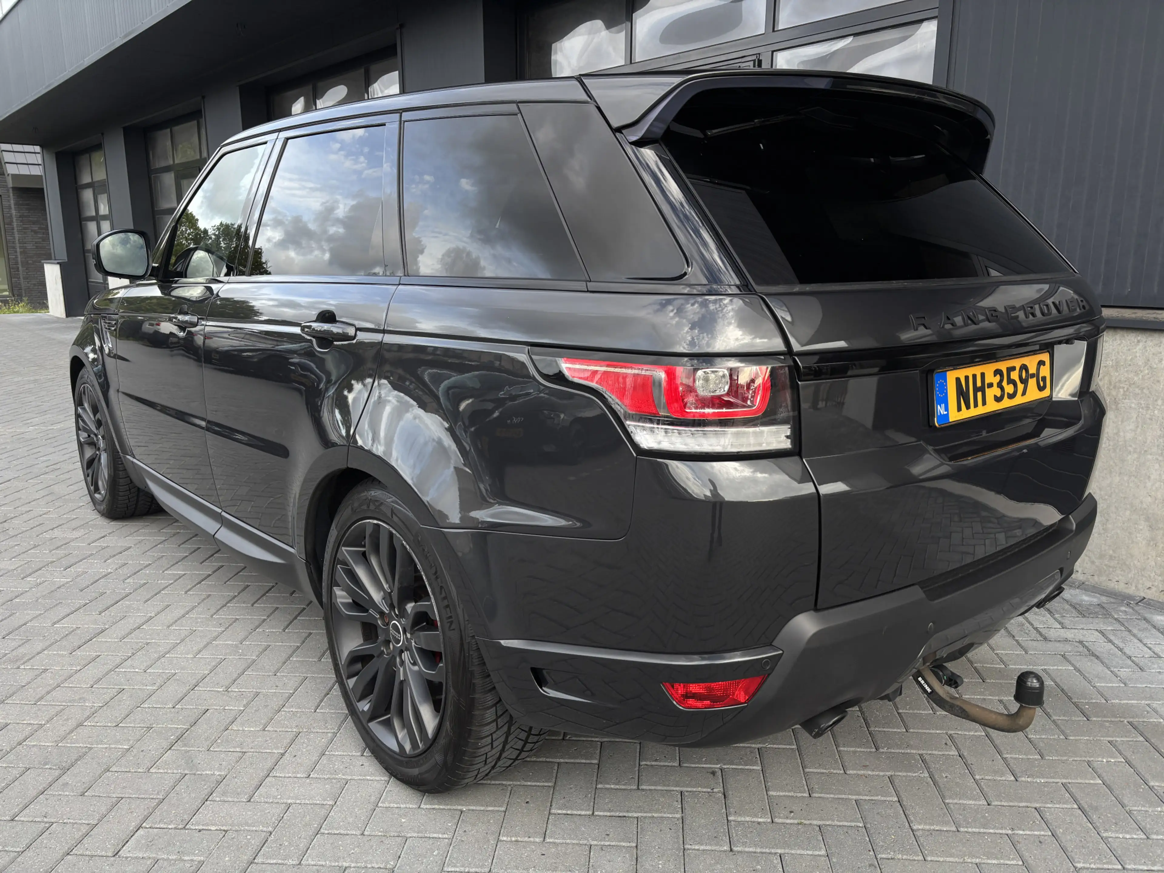 Land Rover Range Rover Sport 3.0 SDV6 Meridian Head-Up Standverwarming — photo 10