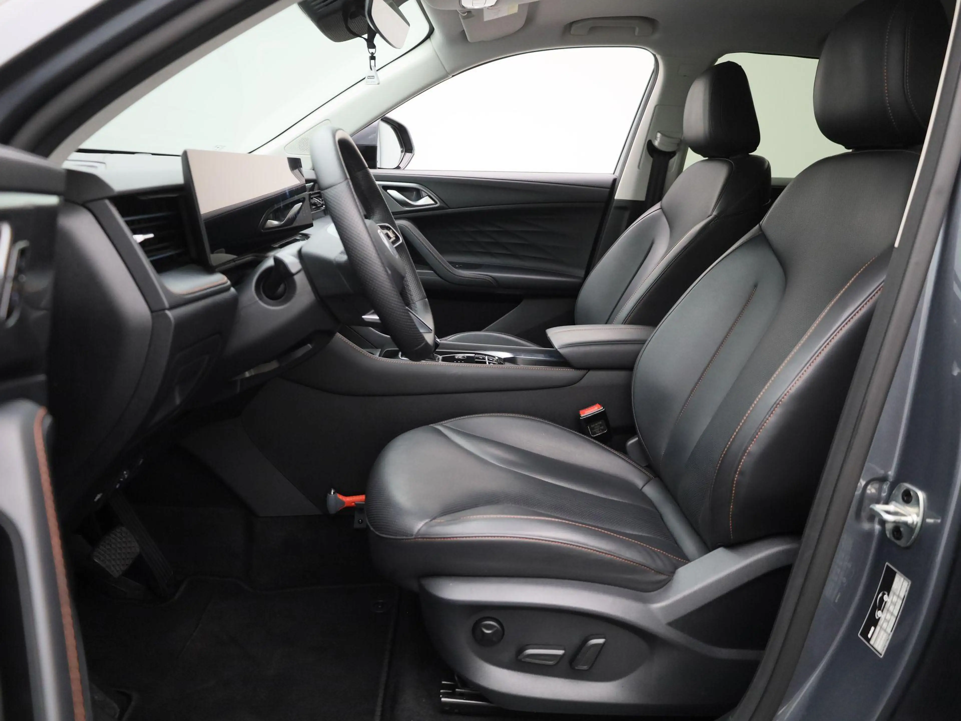 MG HS 1.5 PHEV 272pk Aut. Luxury — photo 12