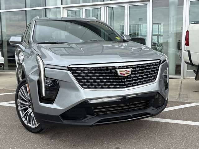 2025 Cadillac XT4 AWD Premium Luxury — снимка 1