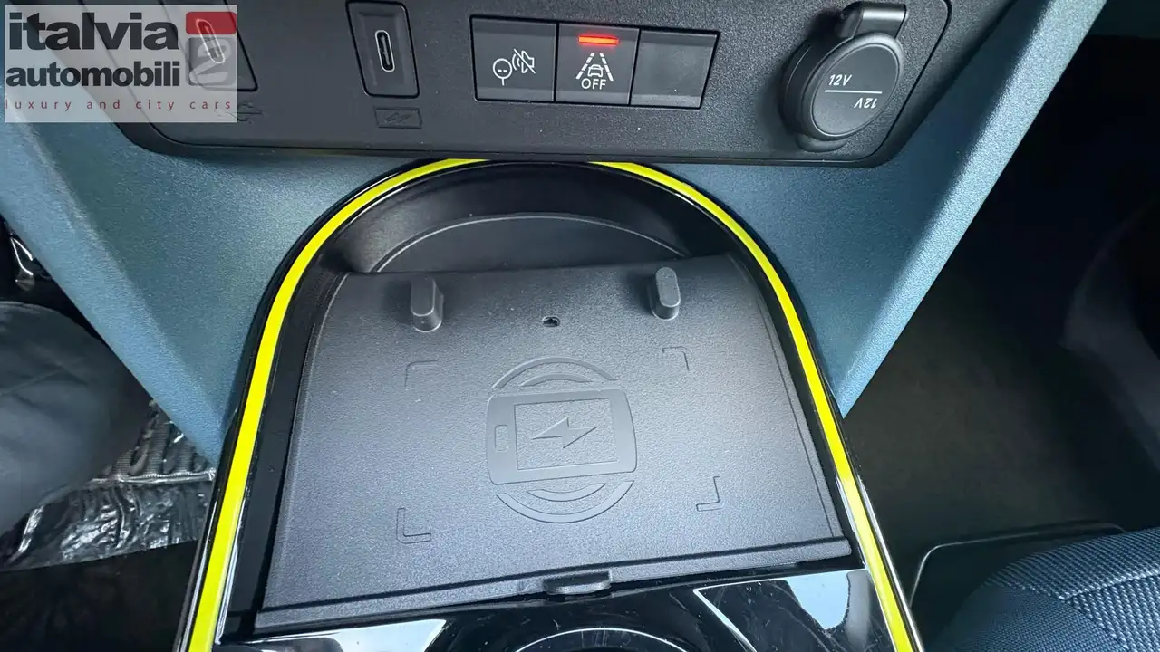 Fiat Grande Panda Hybrid La Prima 1.2 110cv 10KM 12MESI DI GARANZIA 25