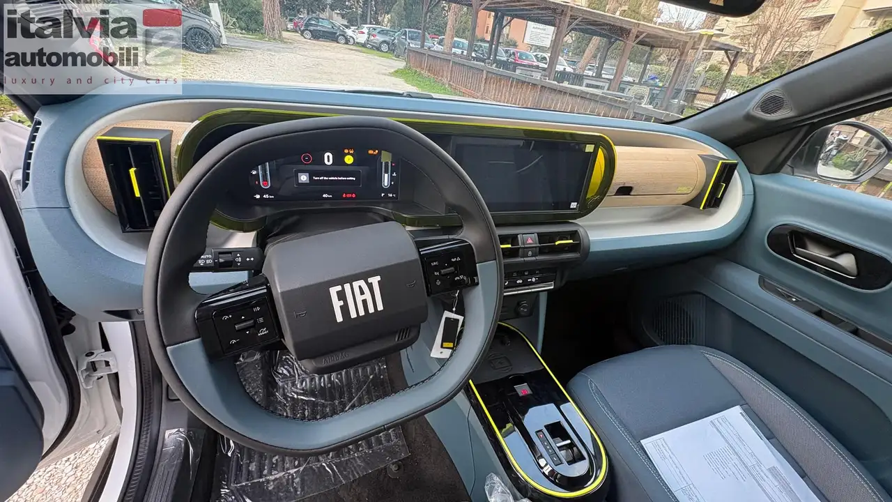 Fiat Grande Panda Hybrid La Prima 1.2 110cv 10KM 12MESI DI GARANZIA 12