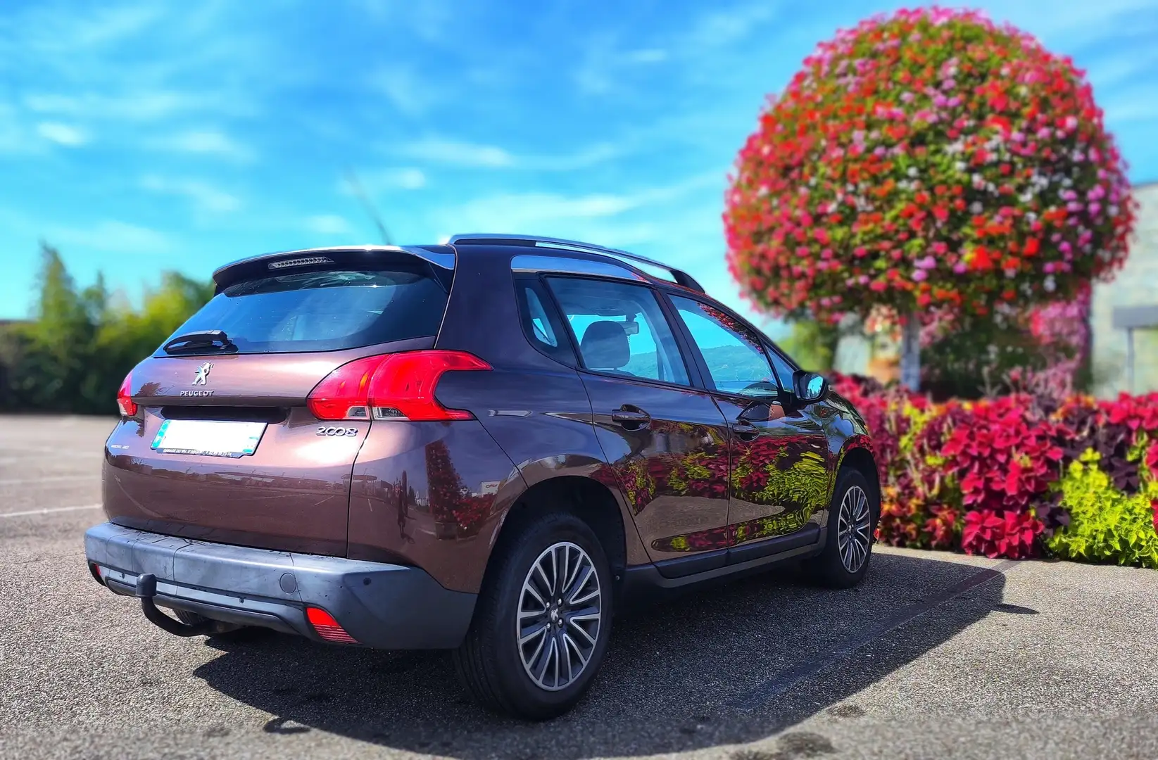 Peugeot 2008 2008 1.2 VTi 82ch BVM5 Active Brun - 2