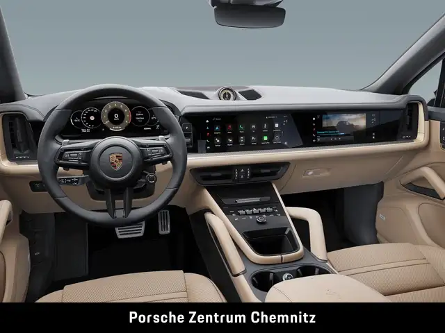Porsche Cayenne view 5